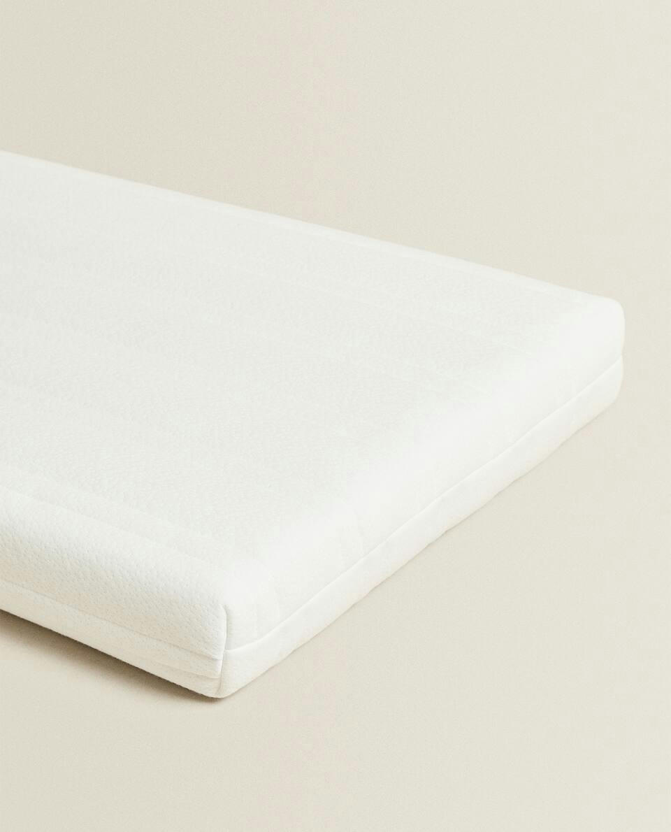 CLASSIC WOODEN COT MATTRESS