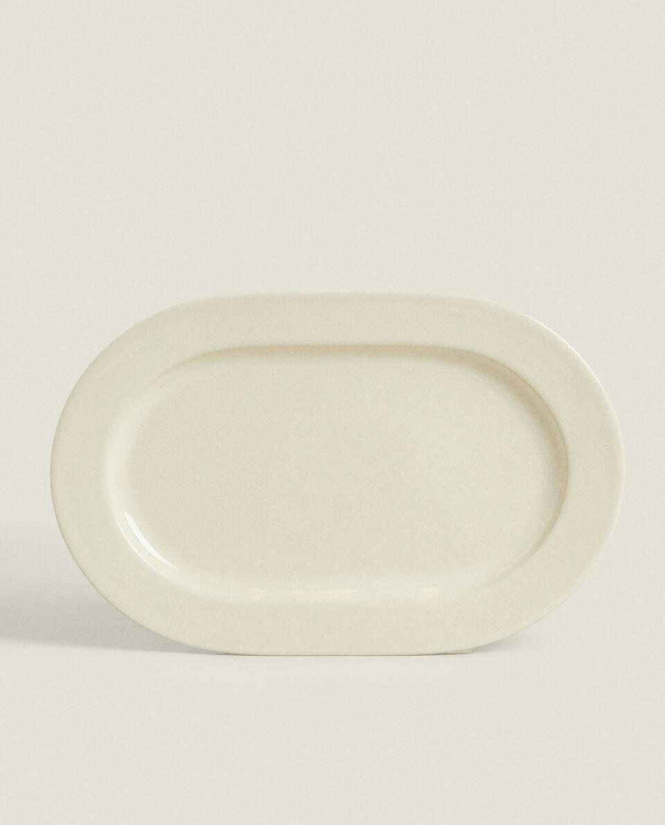 OVAL STONEWARE SERVING DISH