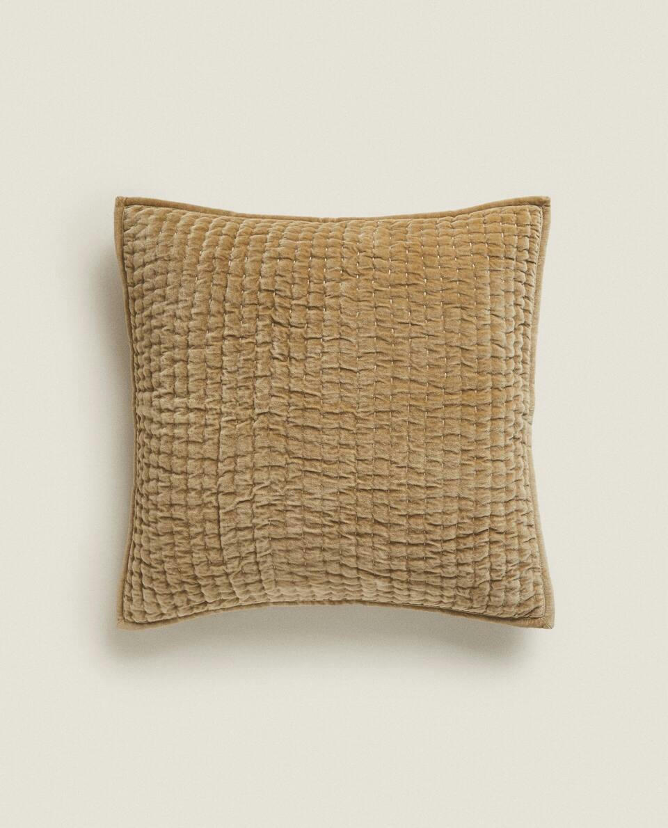 VELVET CUSHION COVER