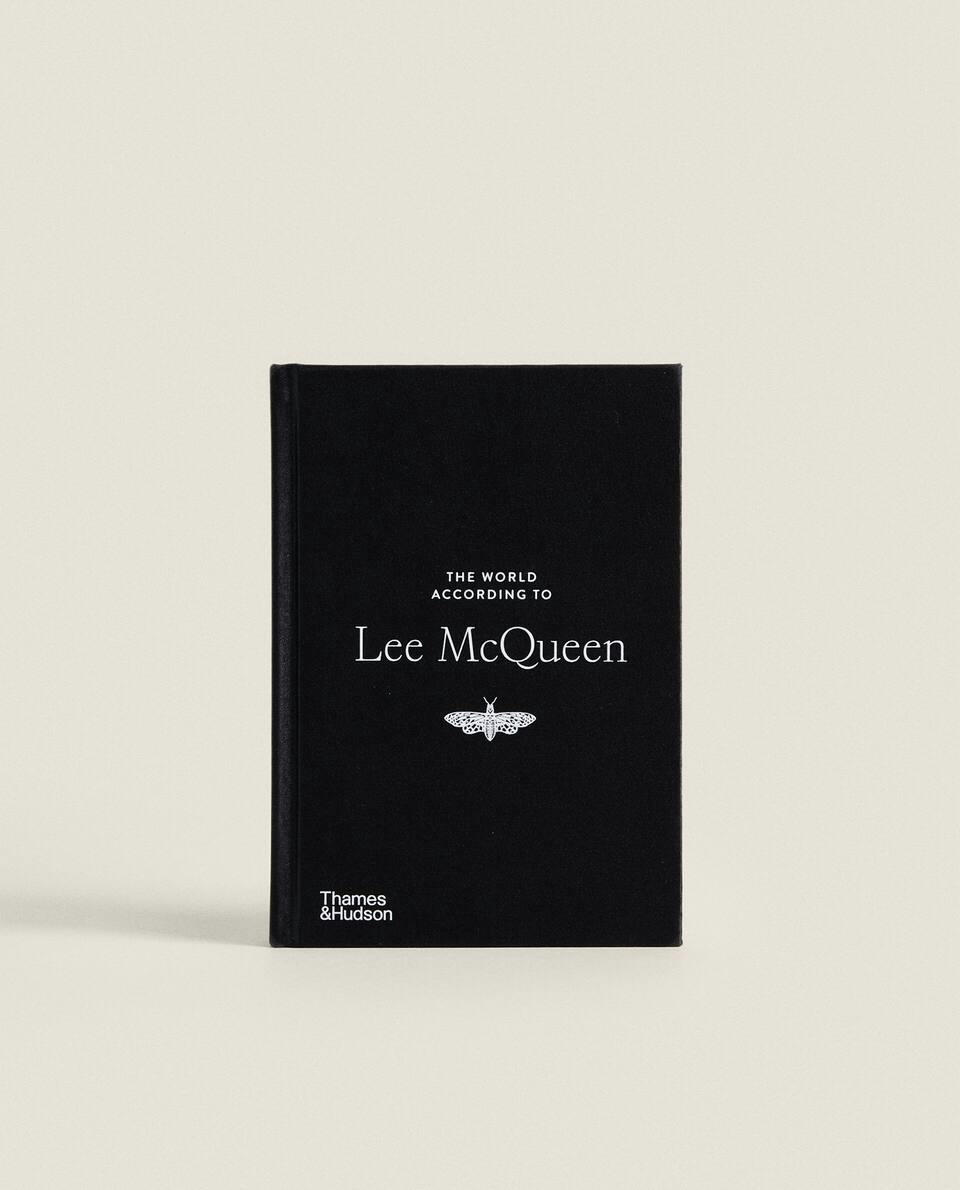 THE WORLD ACCORDING TO LEE MCQUEEN BOOK