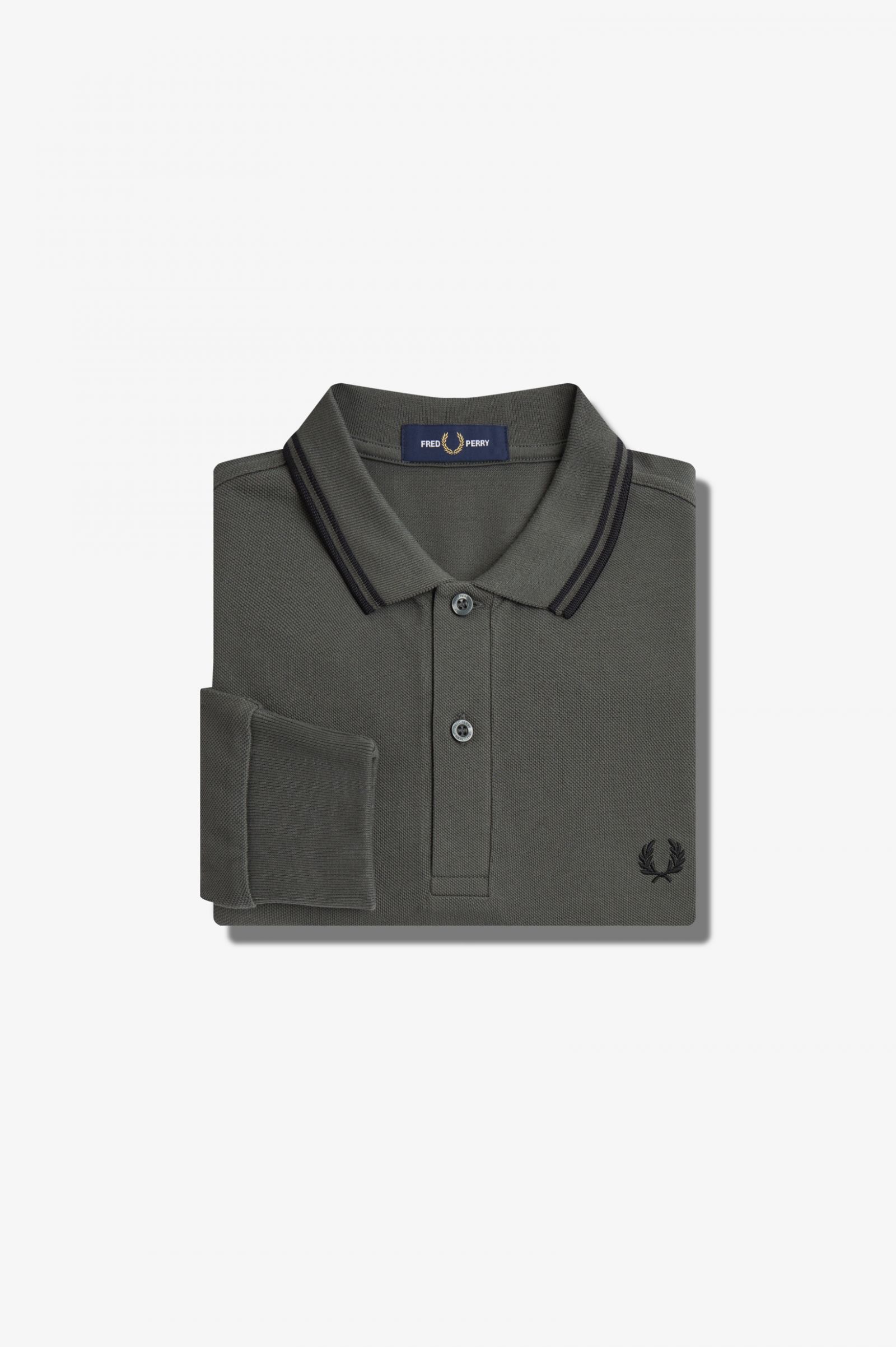 The Fred Perry ShirtM3636 Field Green / Black / Black