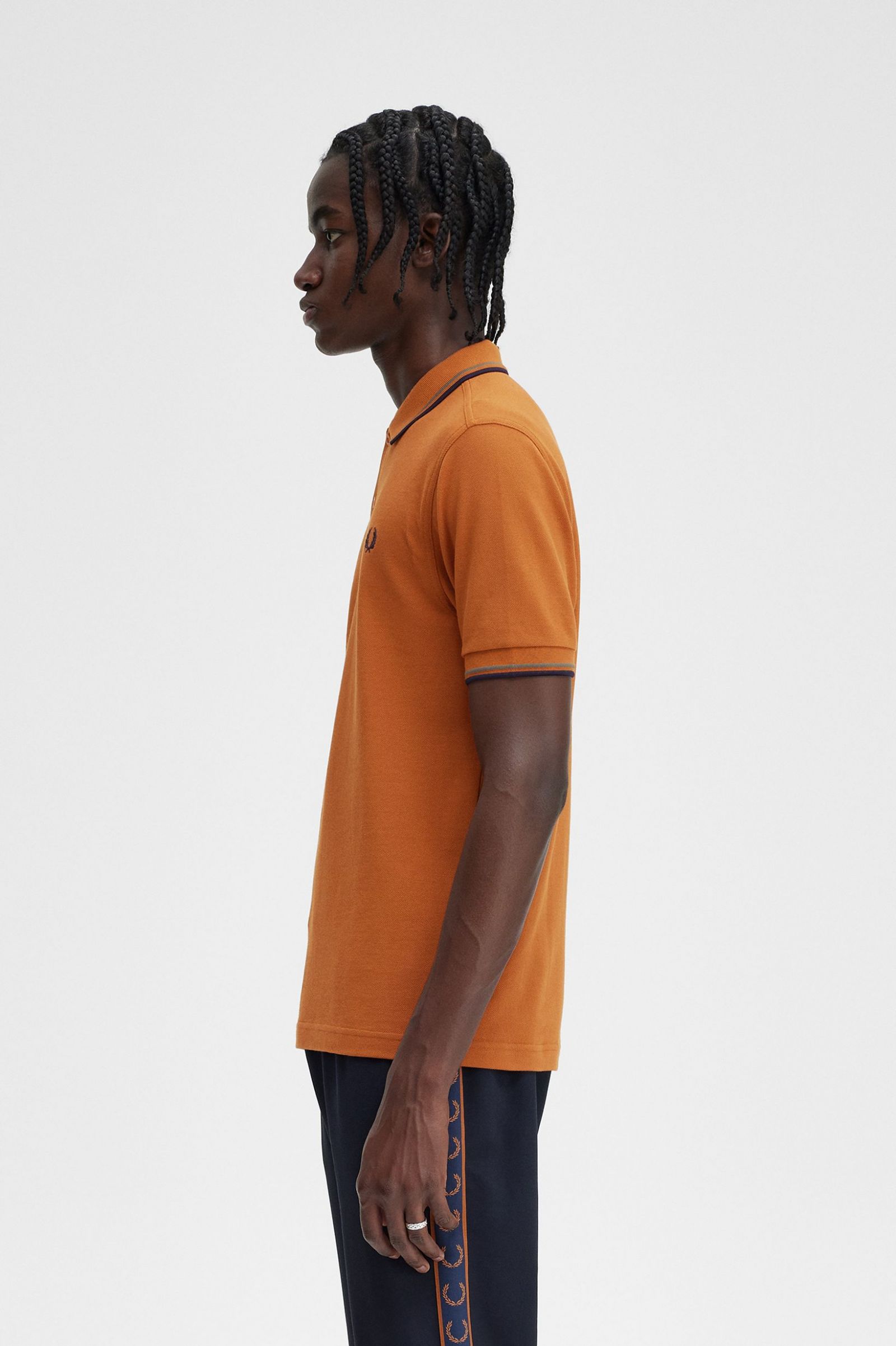 The Fred Perry ShirtM3600 Nut Flake / Field Green / Navy