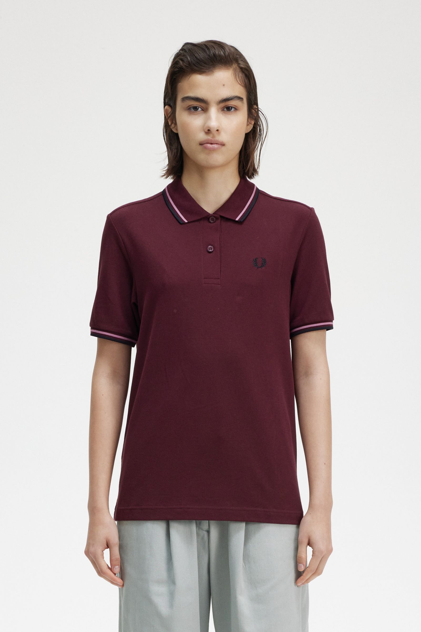 The Fred Perry ShirtG3600 Oxblood / Dusty Rose Pink / Black