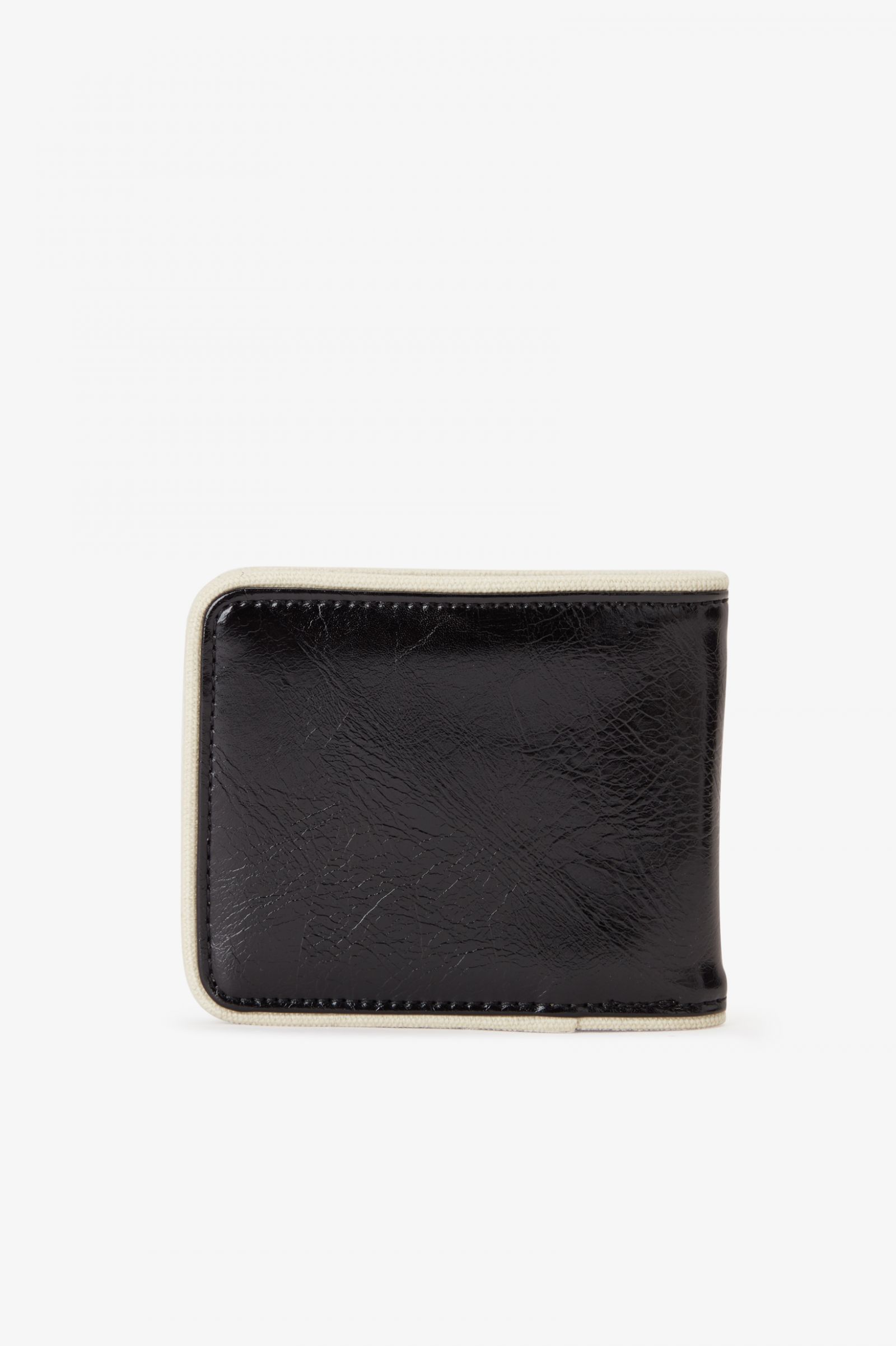 Classic Billfold Wallet Black / Ecru