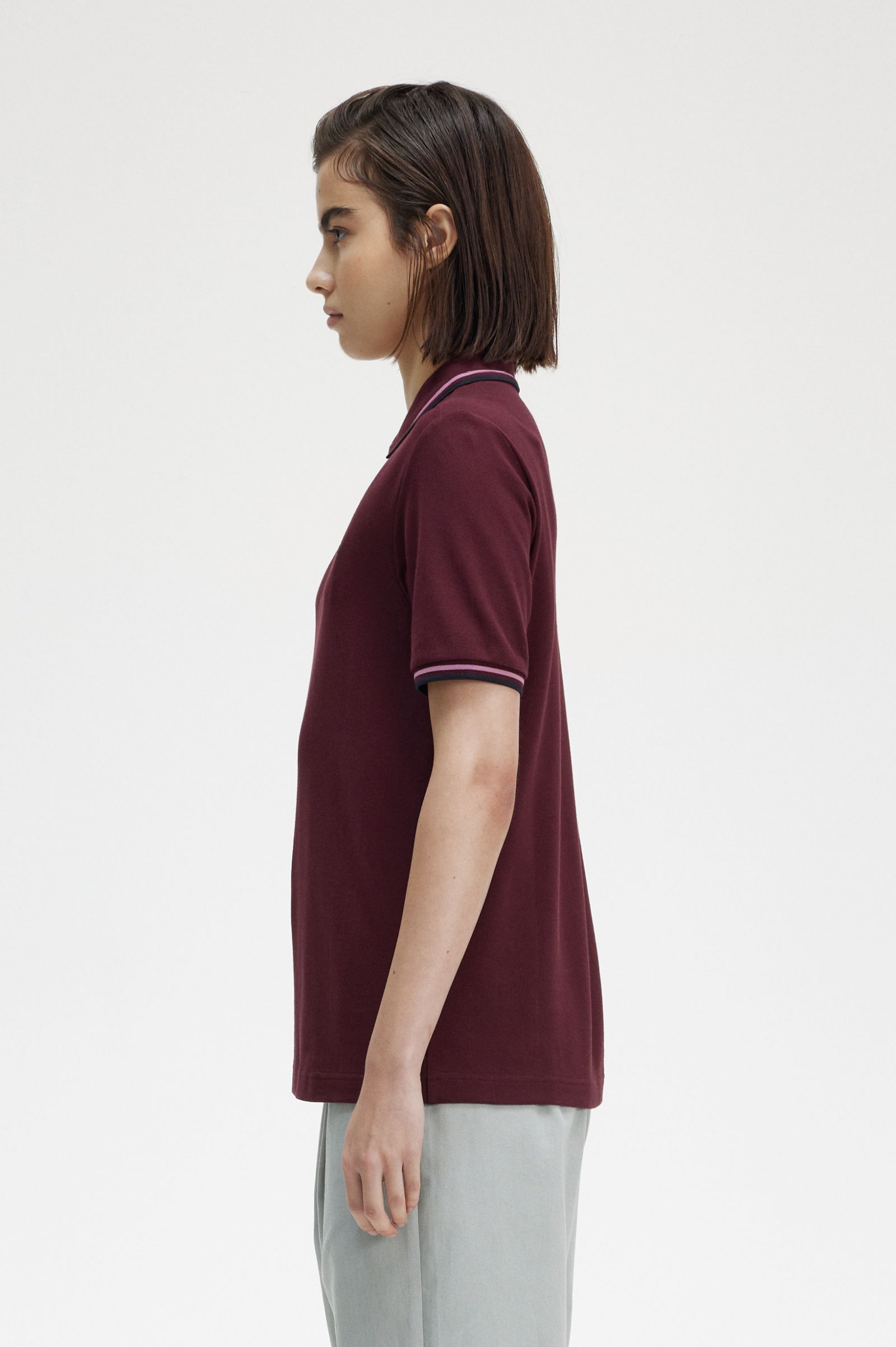 The Fred Perry ShirtG3600 Oxblood / Dusty Rose Pink / Black