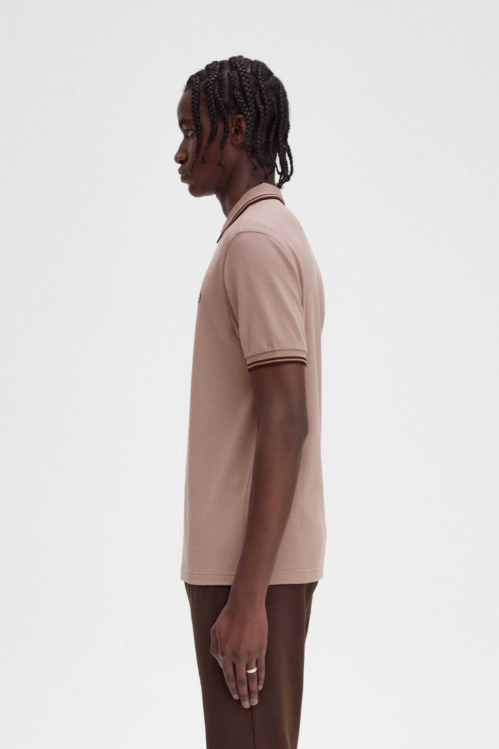 The Fred Perry ShirtM3600 Dark Pink / Burnt Tobacco / Burnt Tobacco