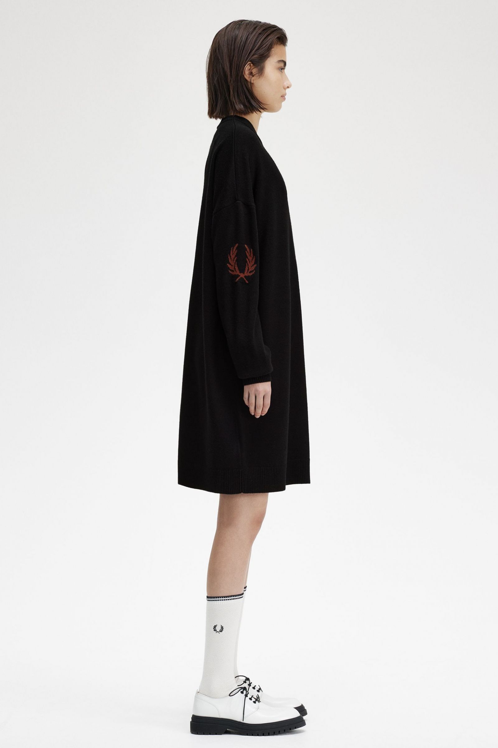 Laurel Wreath Knitted Dress Black