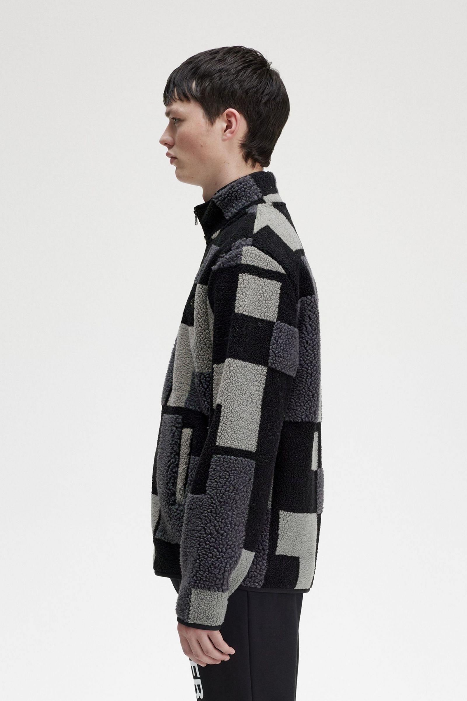 Pixel Borg Fleece Black