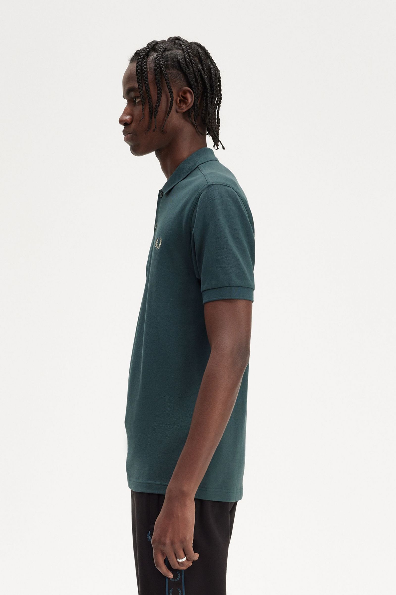 The Fred Perry ShirtM6000 Petrol Blue / Light Oyster