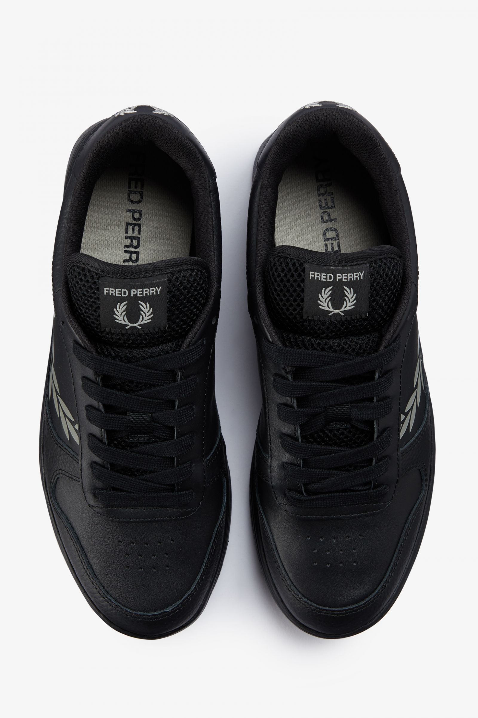 B300 Black / Limestone
