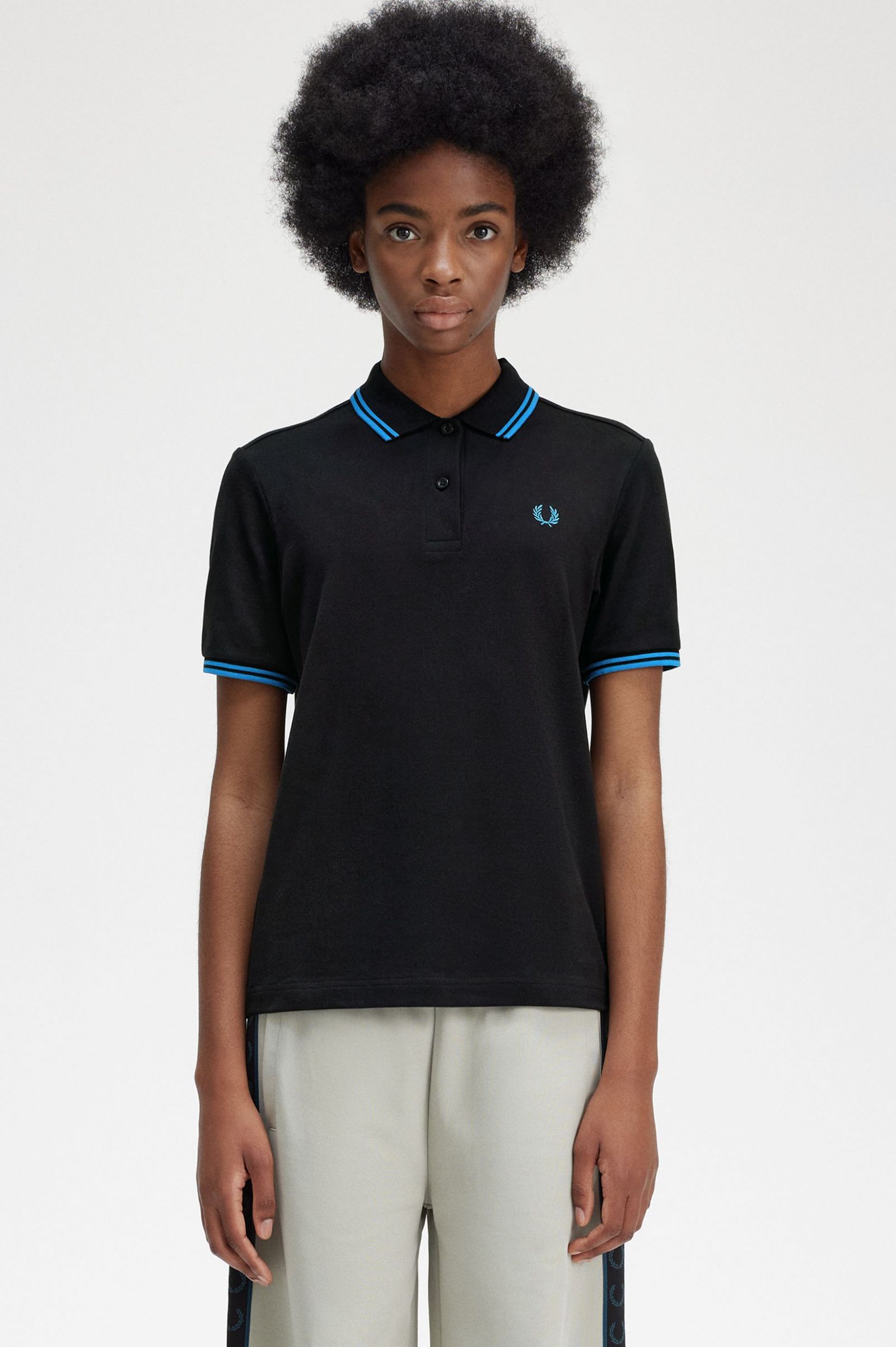 The Fred Perry ShirtG3600 Black / Cyber Blue / Cyber Blue