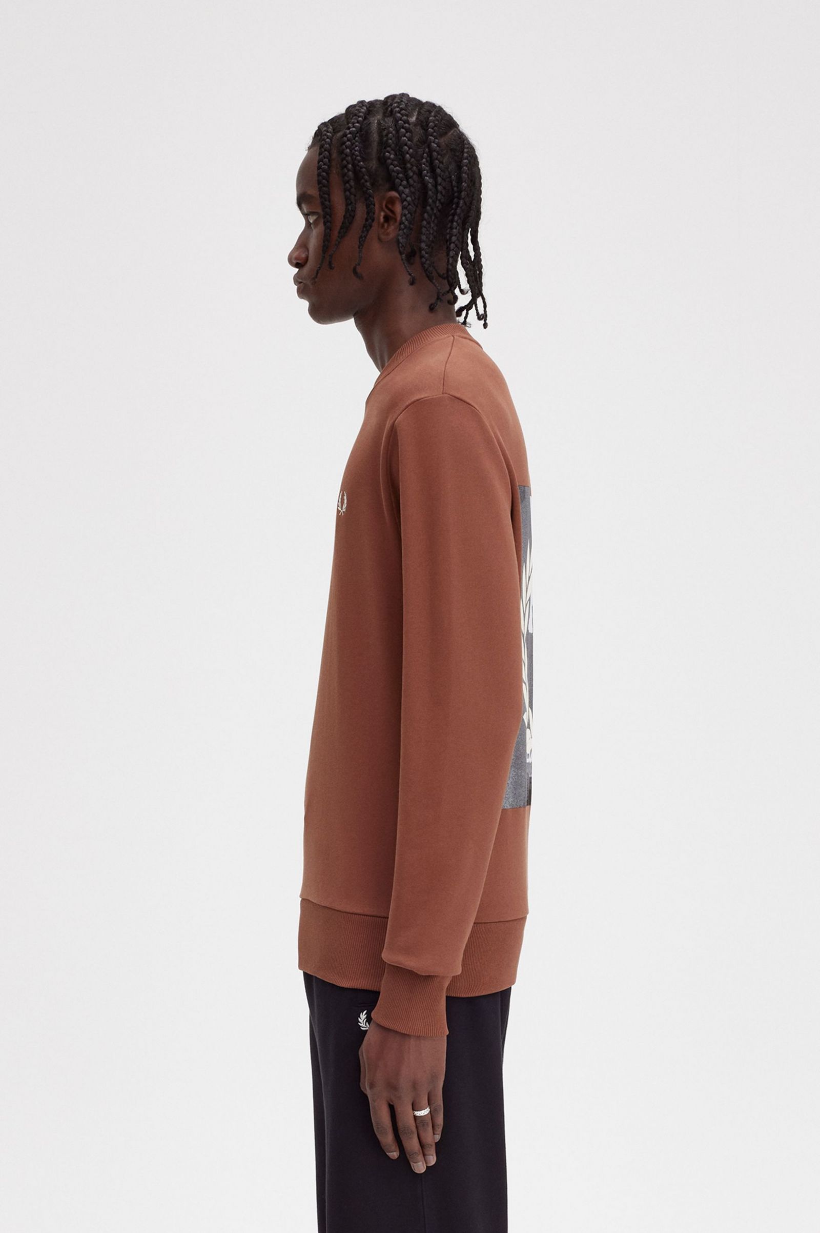 Rave Graphic Sweatshirt Whisky Brown