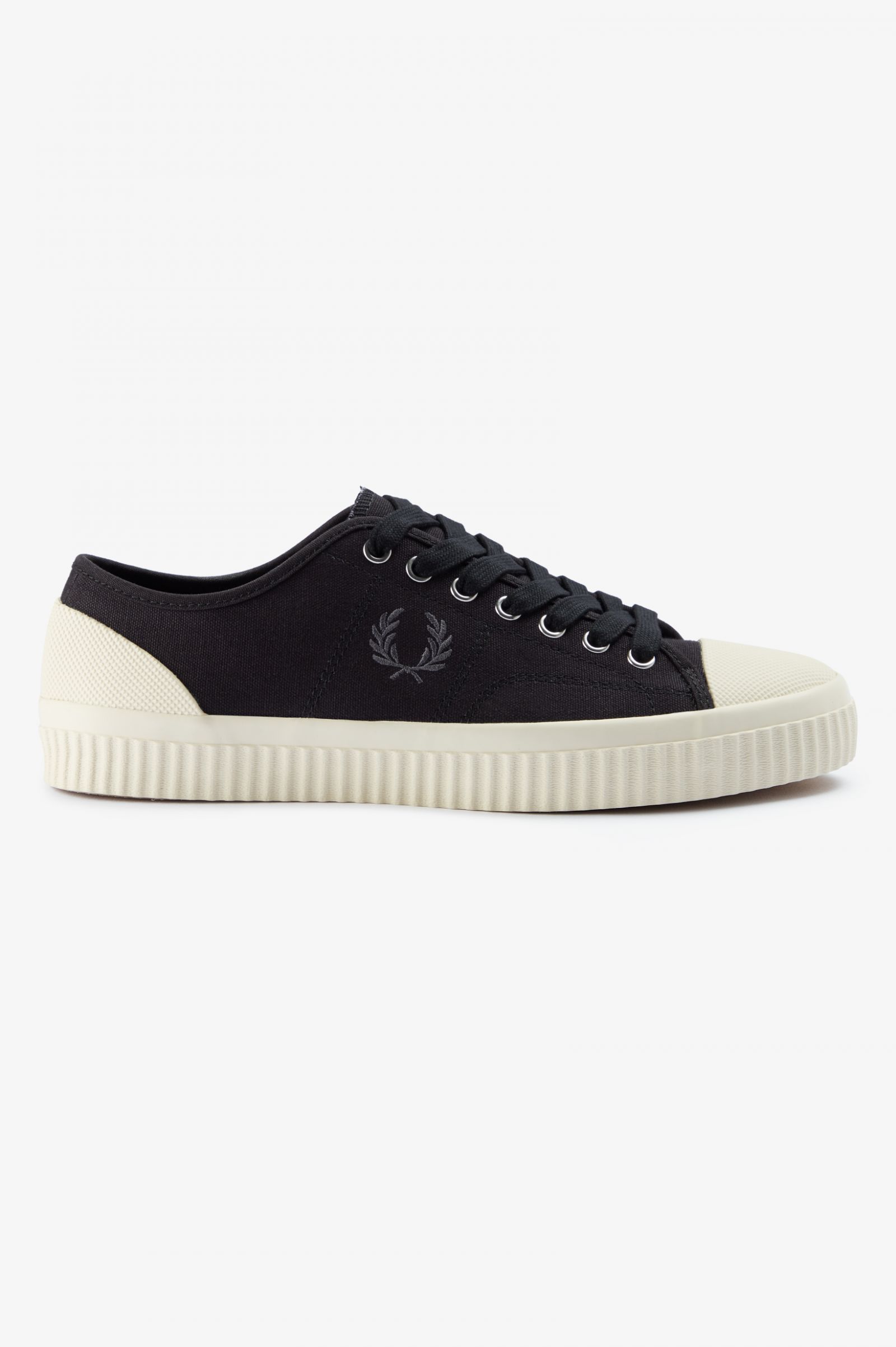 Low Hughes Black / Gunmetal