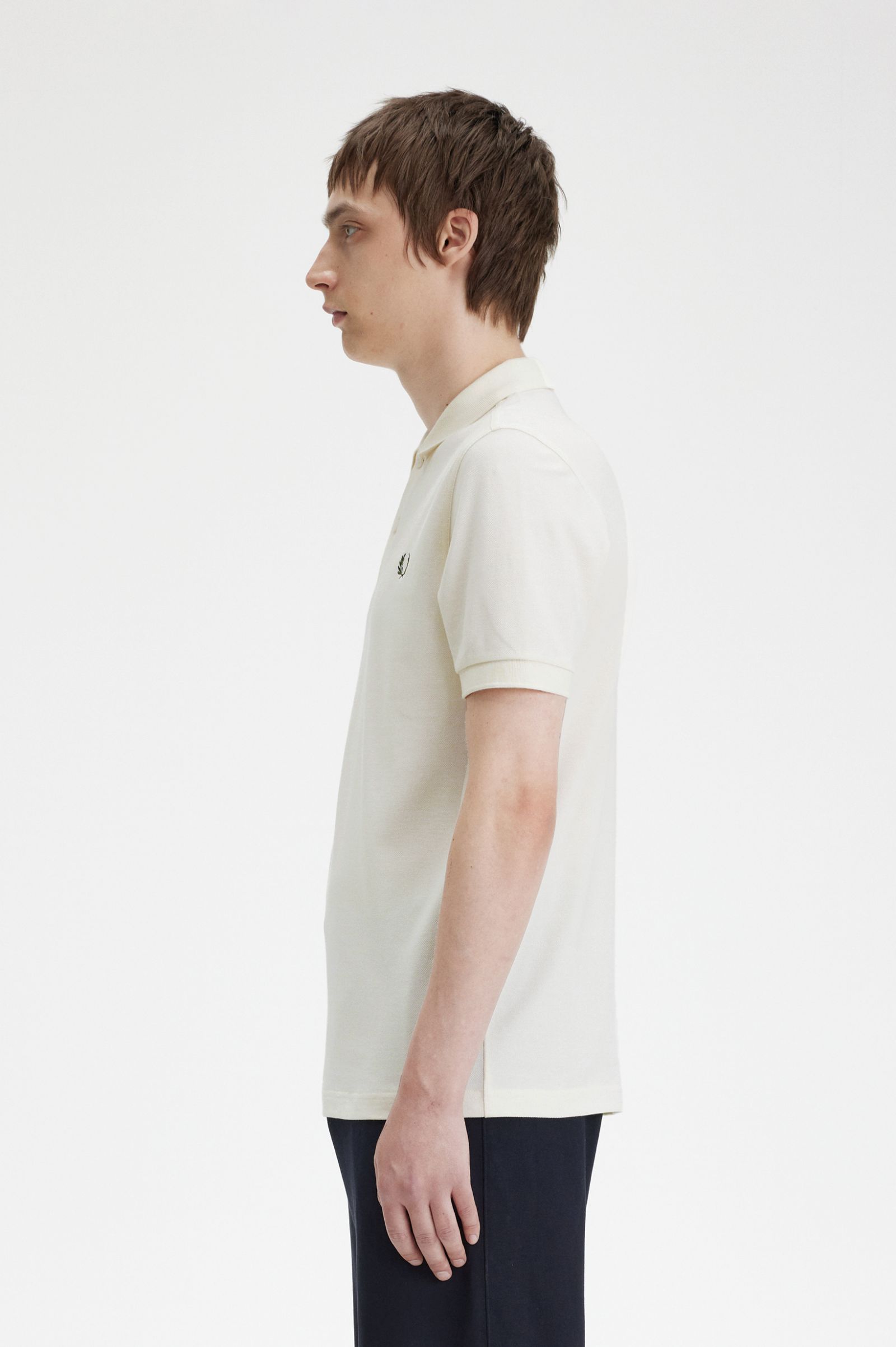 The Fred Perry ShirtM6000 Ecru / Night Green