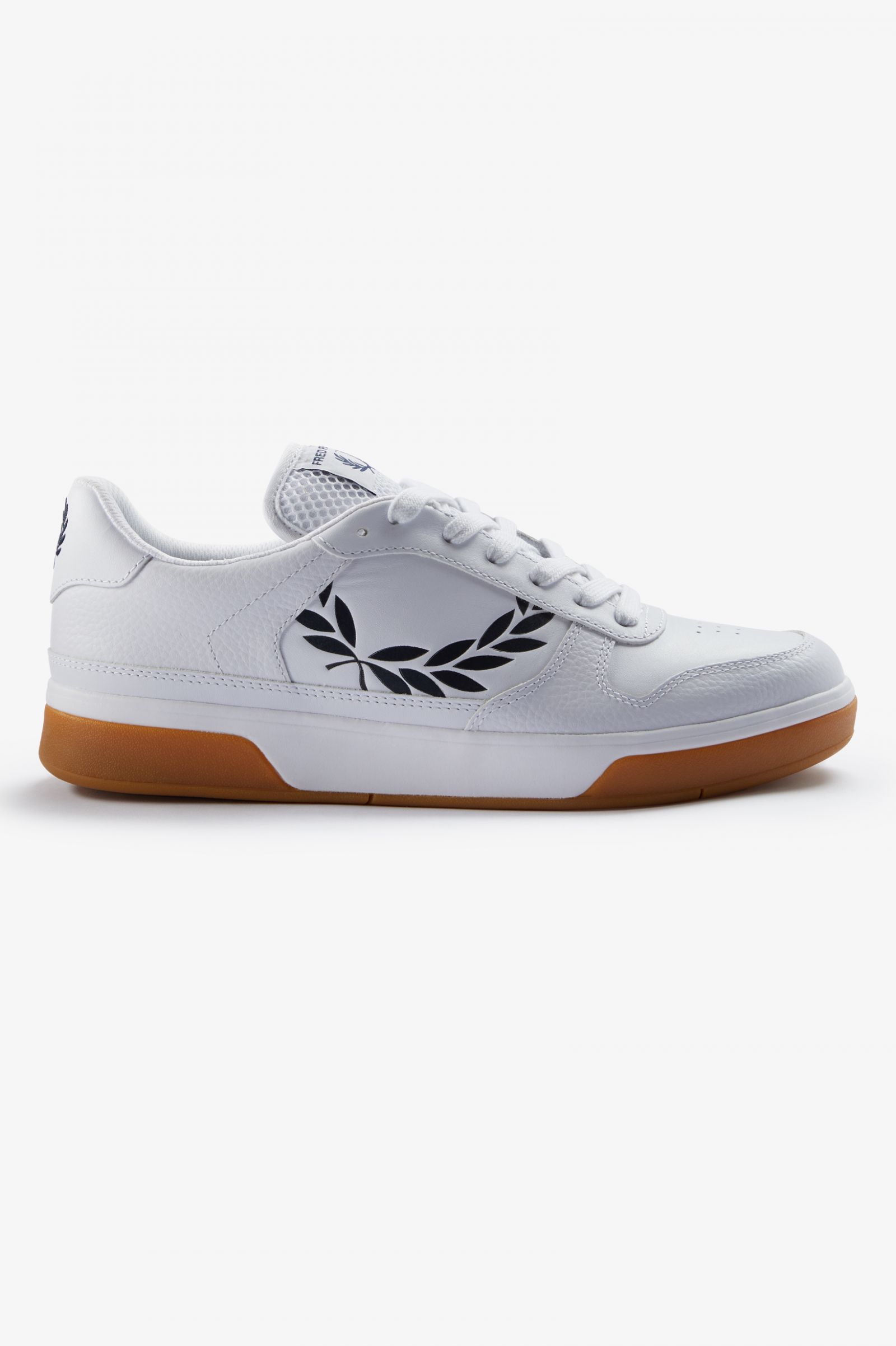 B300 White / Navy