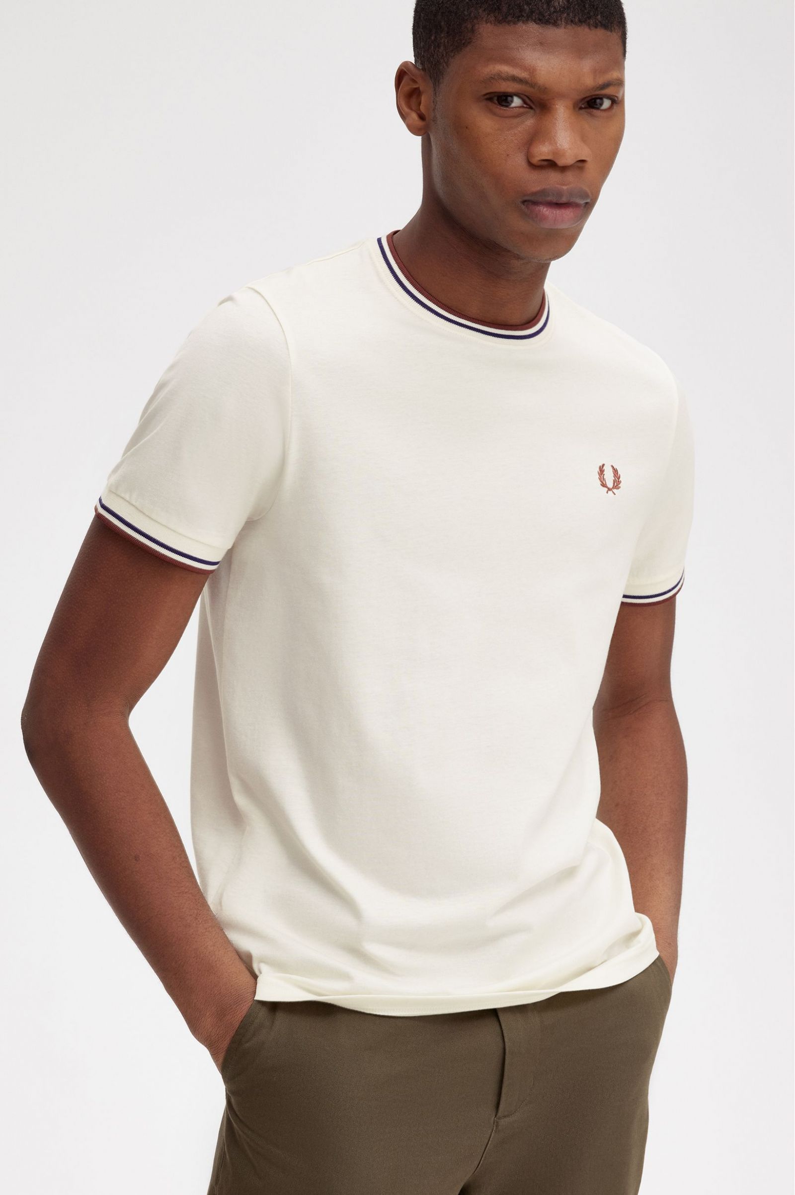Twin Tipped T-Shirt Ecru / Whisky Brown