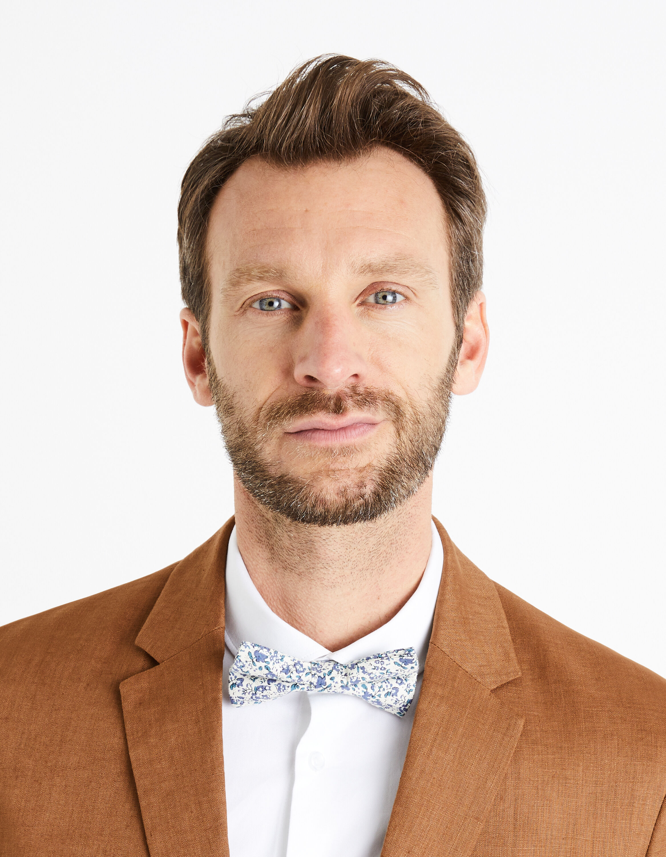 Noeud papillon &agrave; fleurs - marine