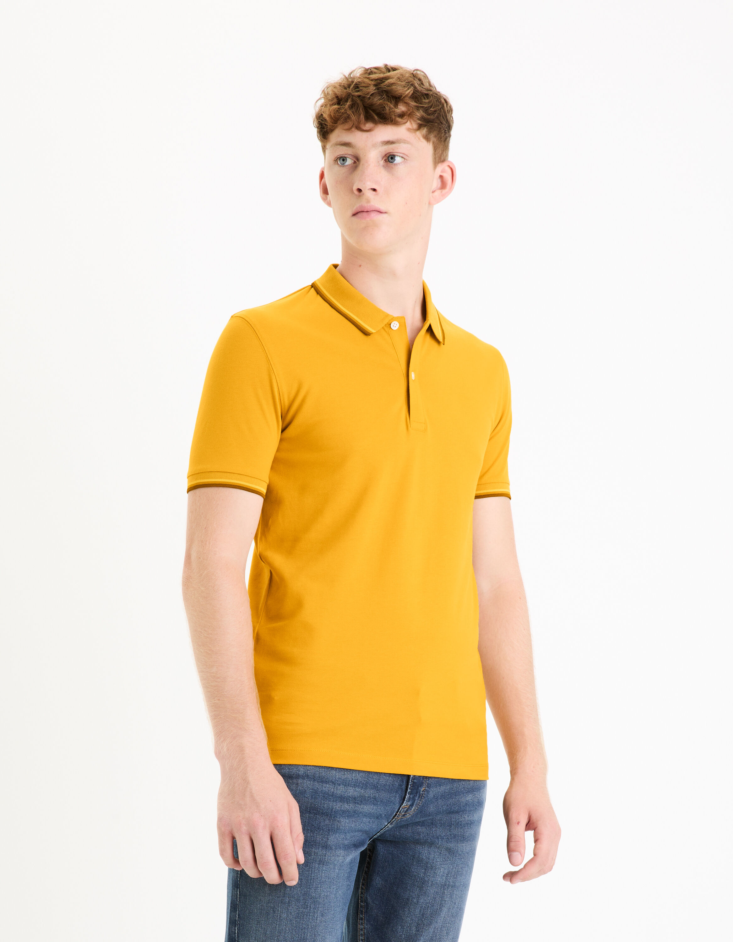 Polo piqu&eacute; - jaune