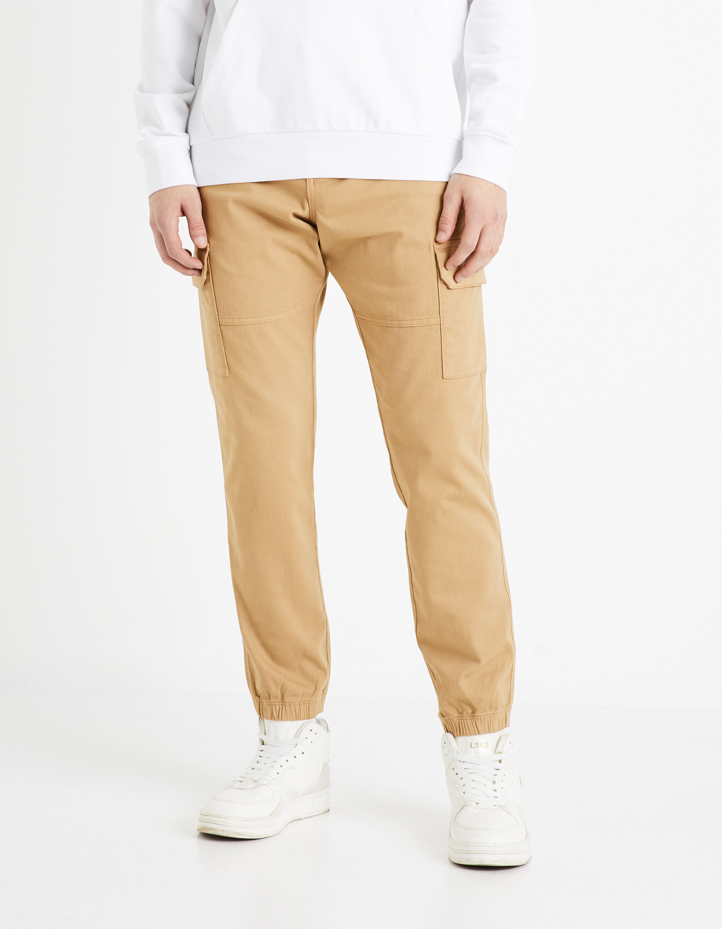 Pantalon slim cargo - sable