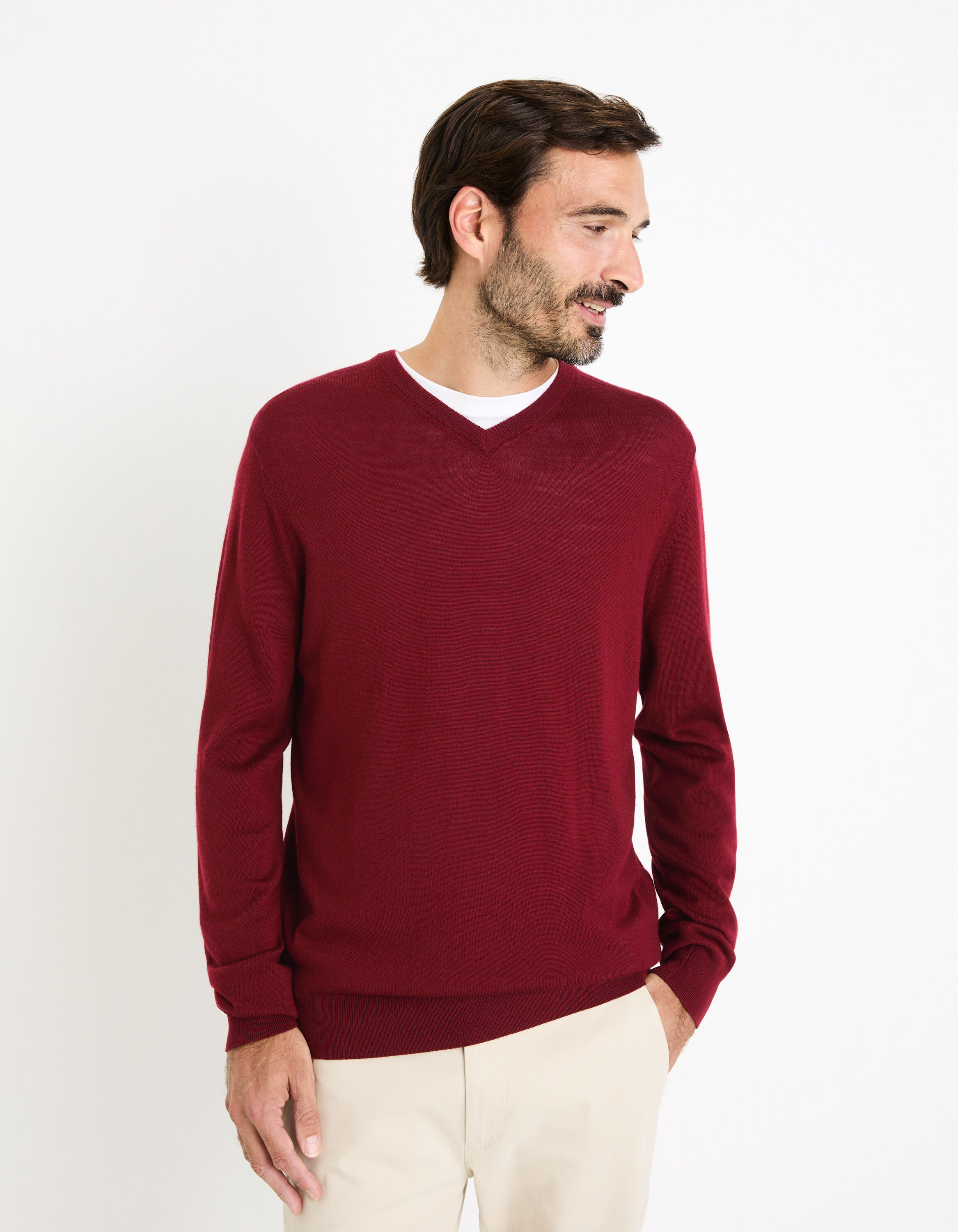 Pull col V 100% laine m&eacute;rinos - rouge