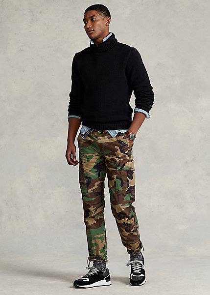 Relaxed Fit Camo Chino Cargo Pant