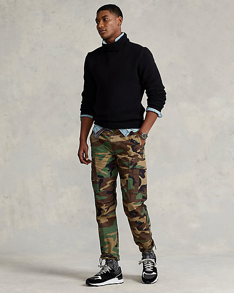 Relaxed Fit Camo Chino Cargo Pant