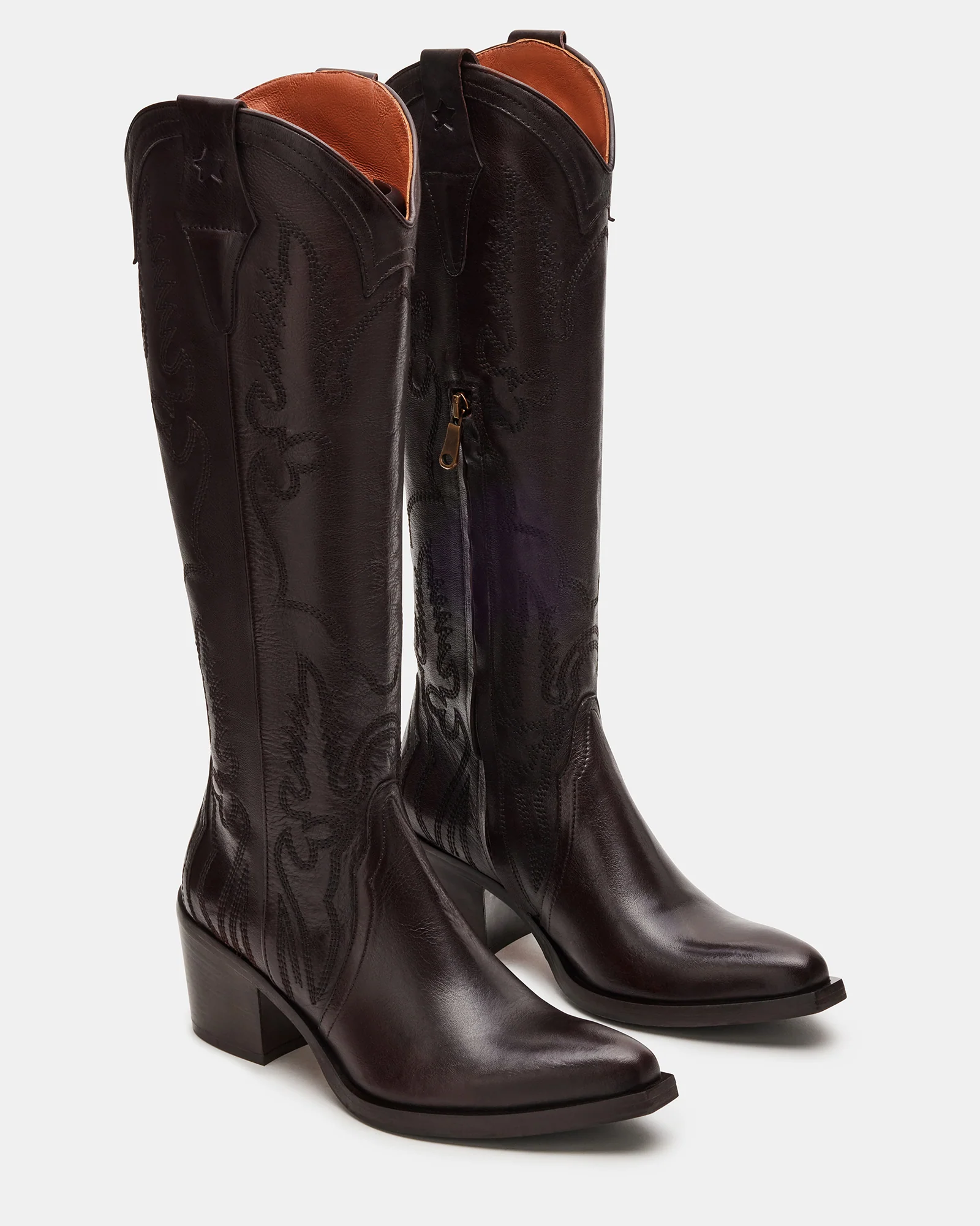 SALOON BROWN LEATHER