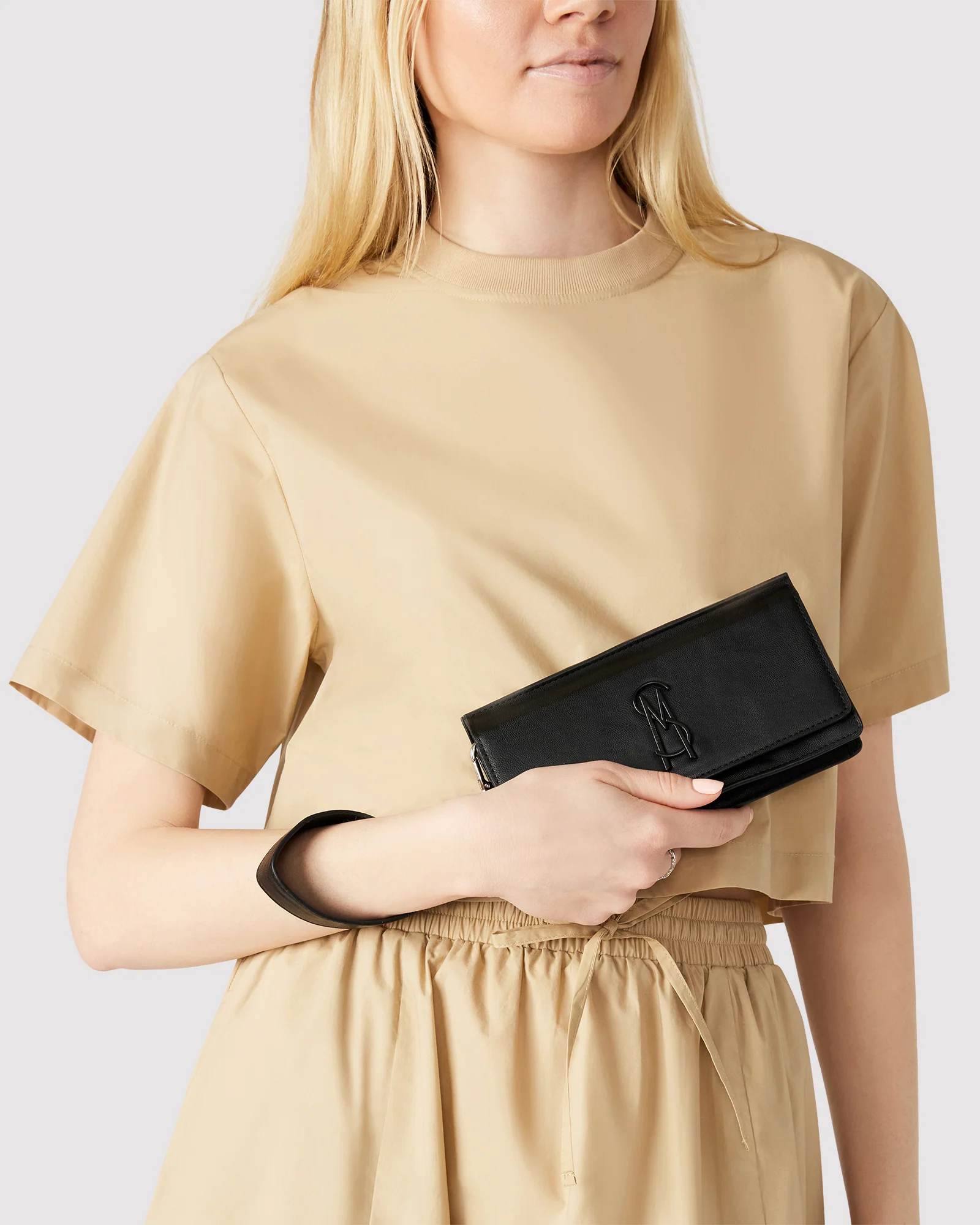 JEWELS WALLET BLACK