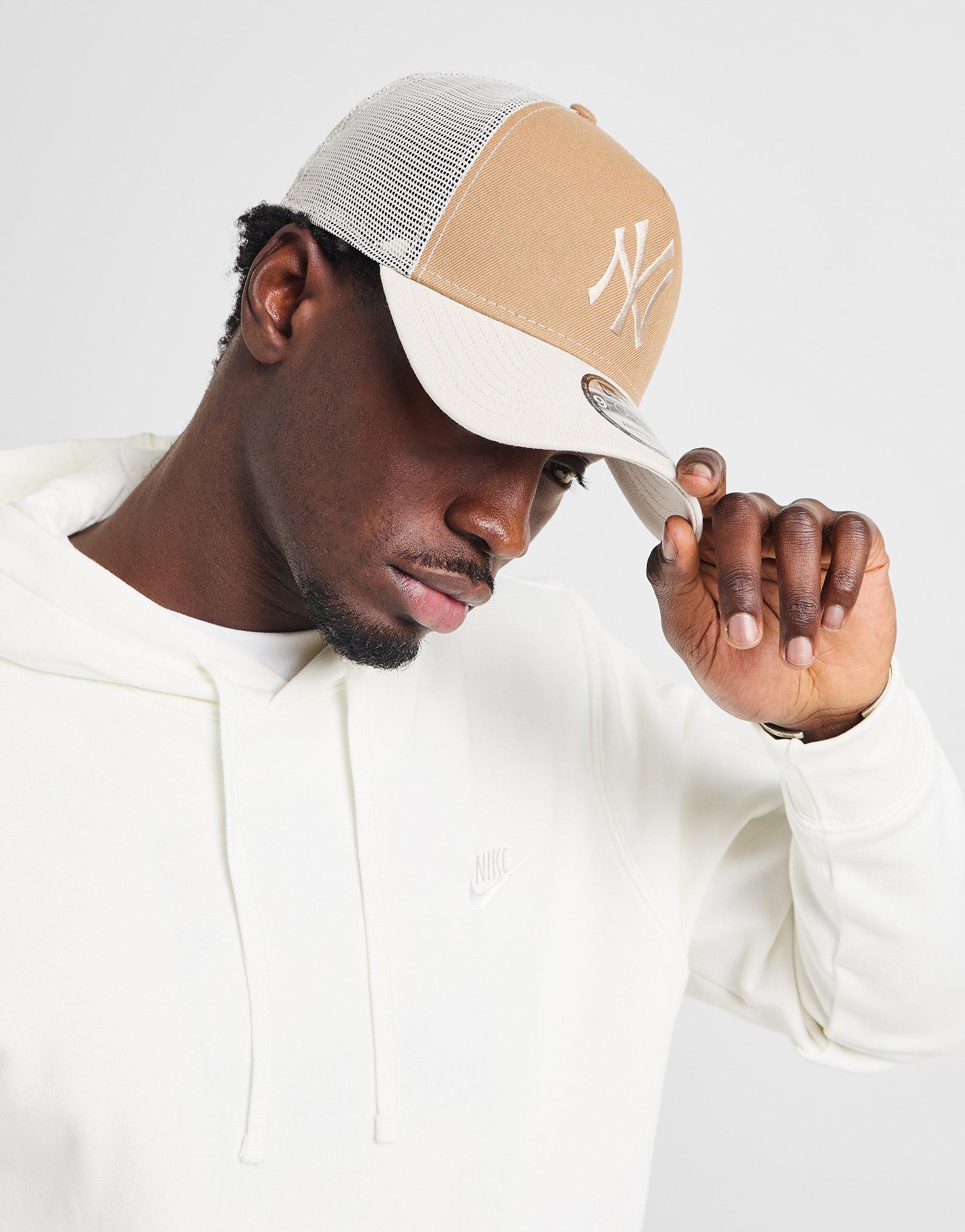 New Era MLB New York Yankees Two Tone Trucker Cap