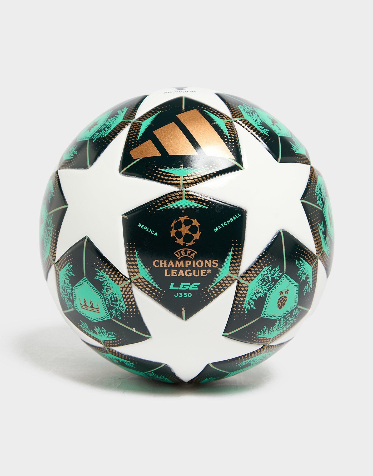 UEFA Champions League 2024/25 Knockout Stages Ball