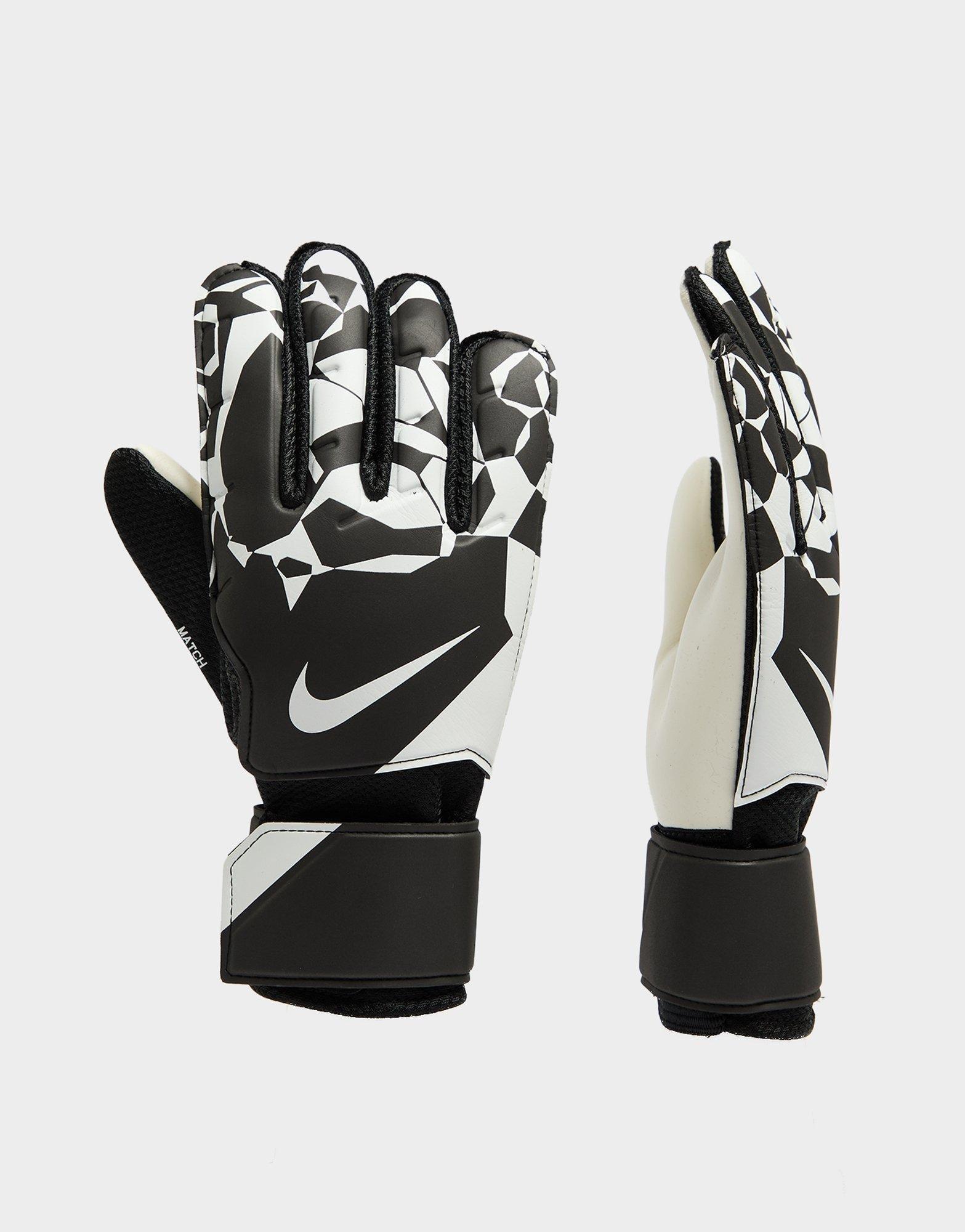 Match Goalkeeper Gloves