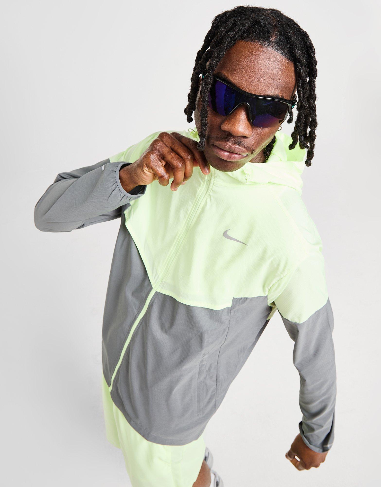 Packable Windrunner Jacket