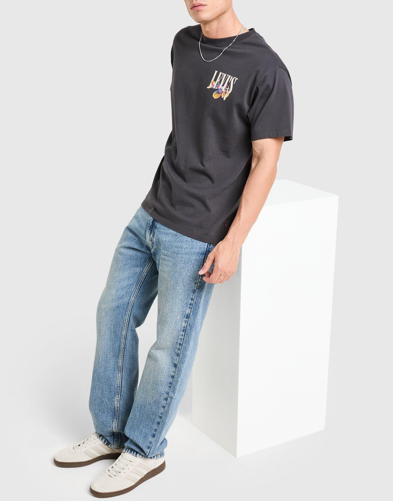 555 Relaxed Straight Leg Jeans