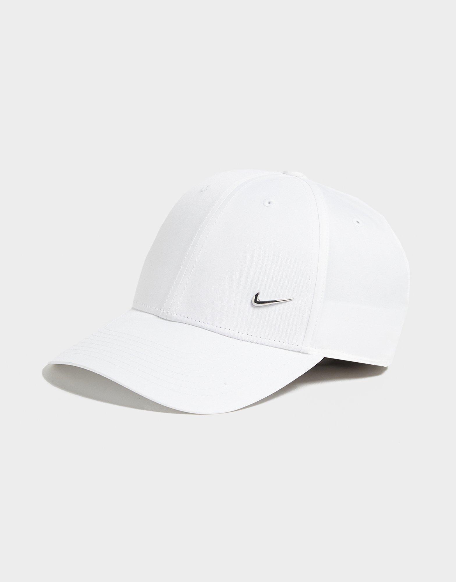 Club Structured Metal Swoosh Cap
