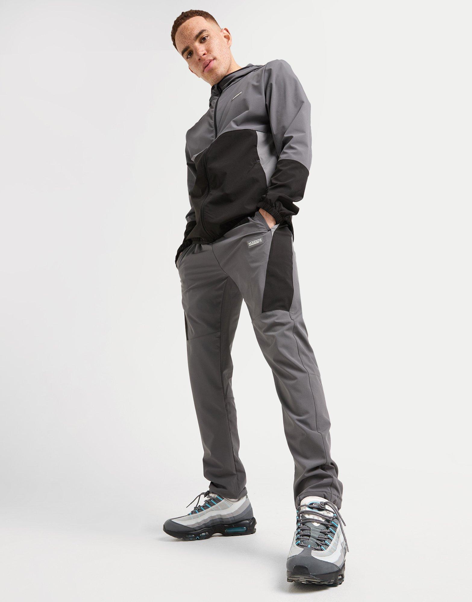 Elbrus Woven Track Pants