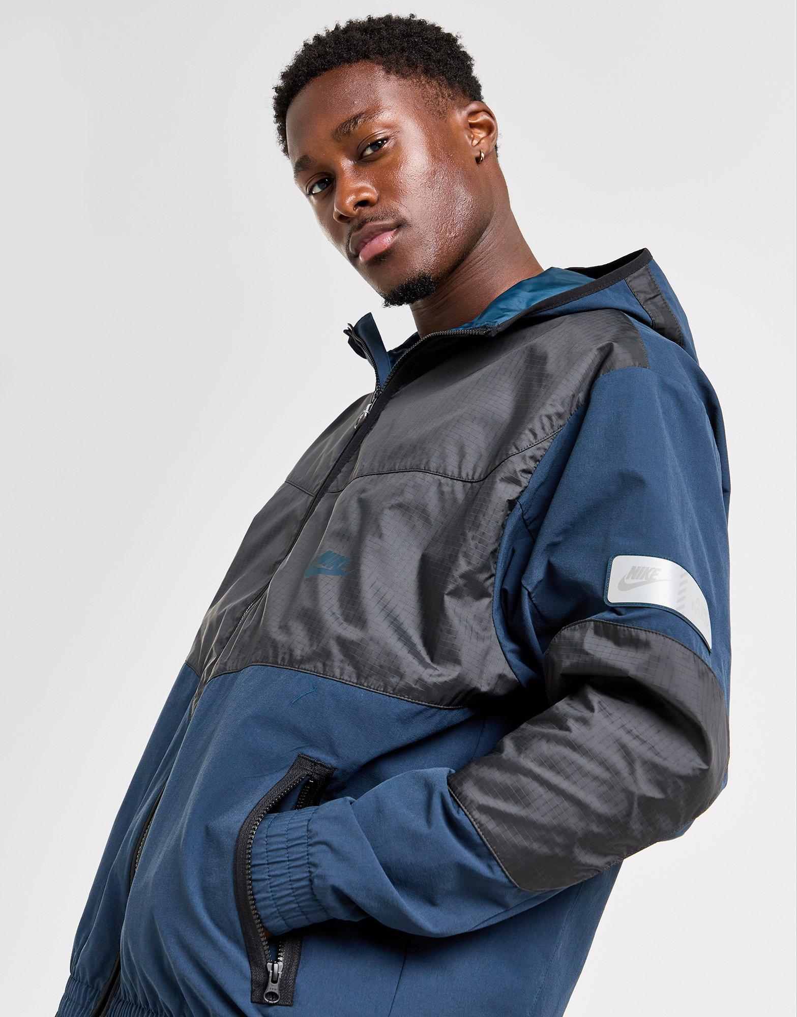 Air Max Woven Jacket