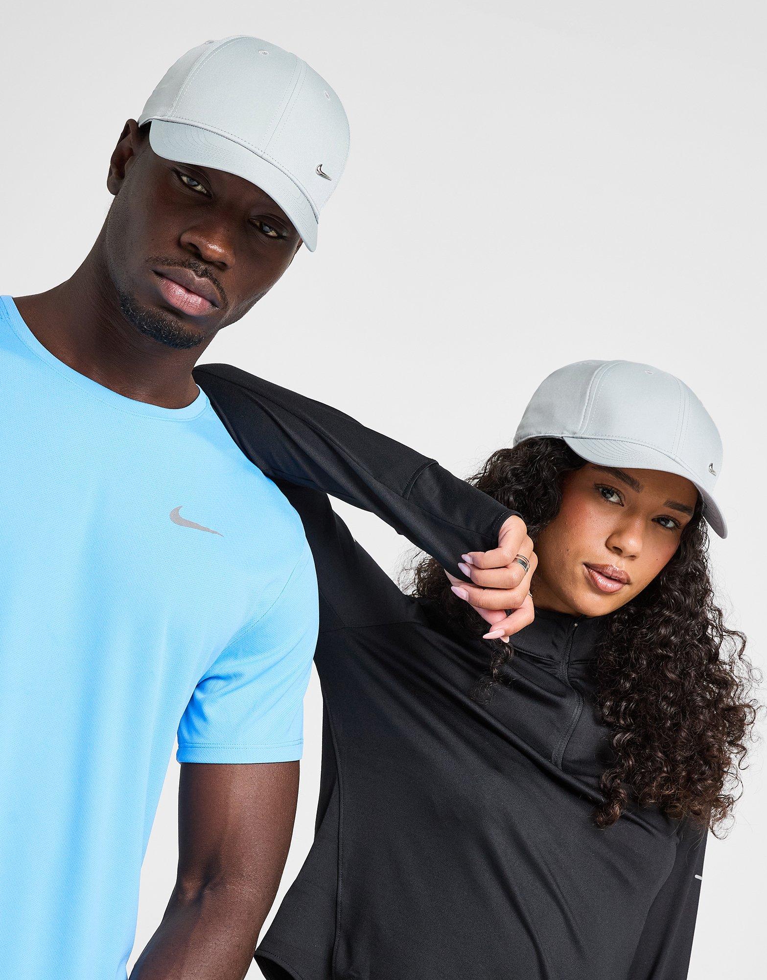 Club Structured Metal Swoosh Cap