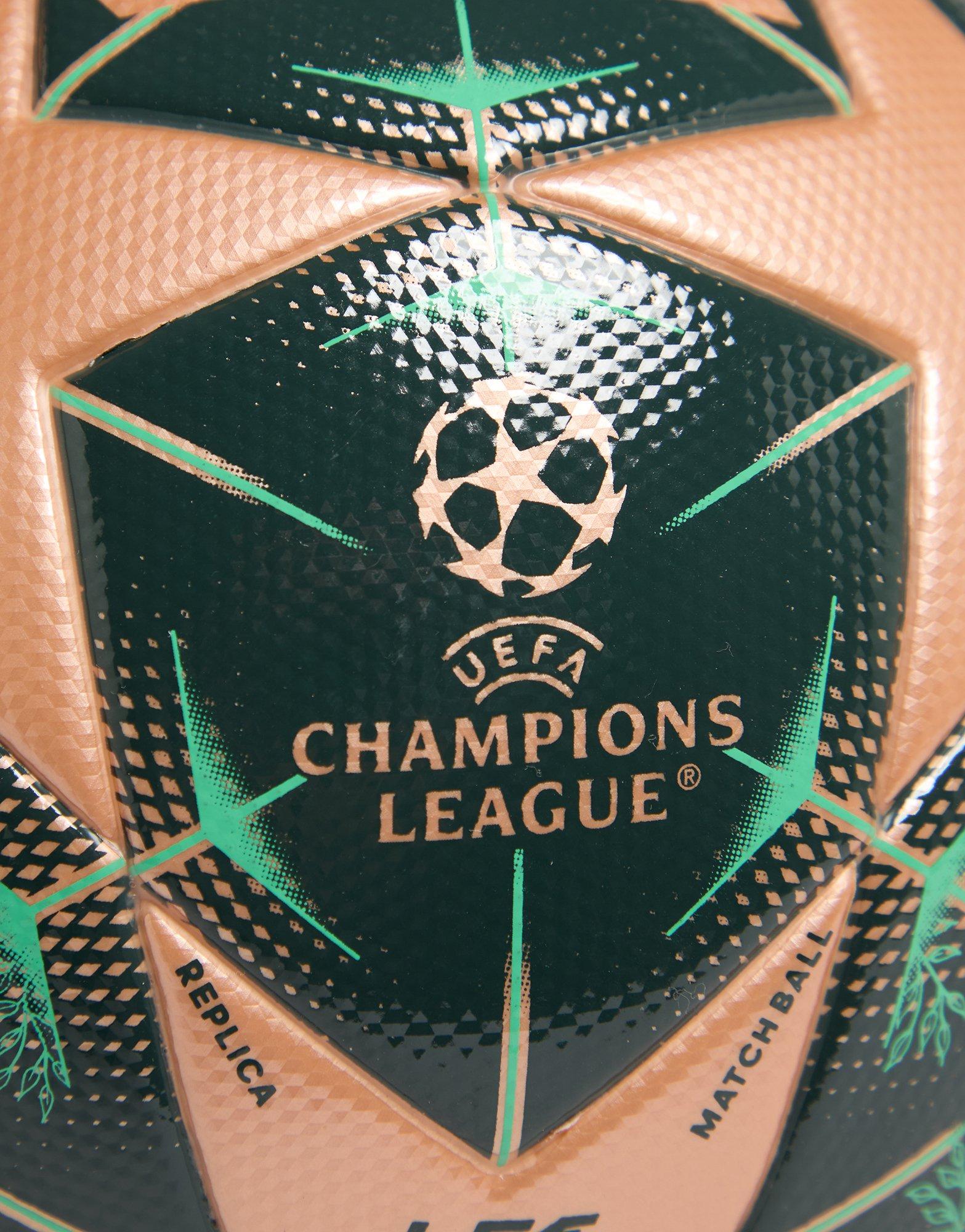 UEFA Champions League 2024/25 Knockout Stages Ball