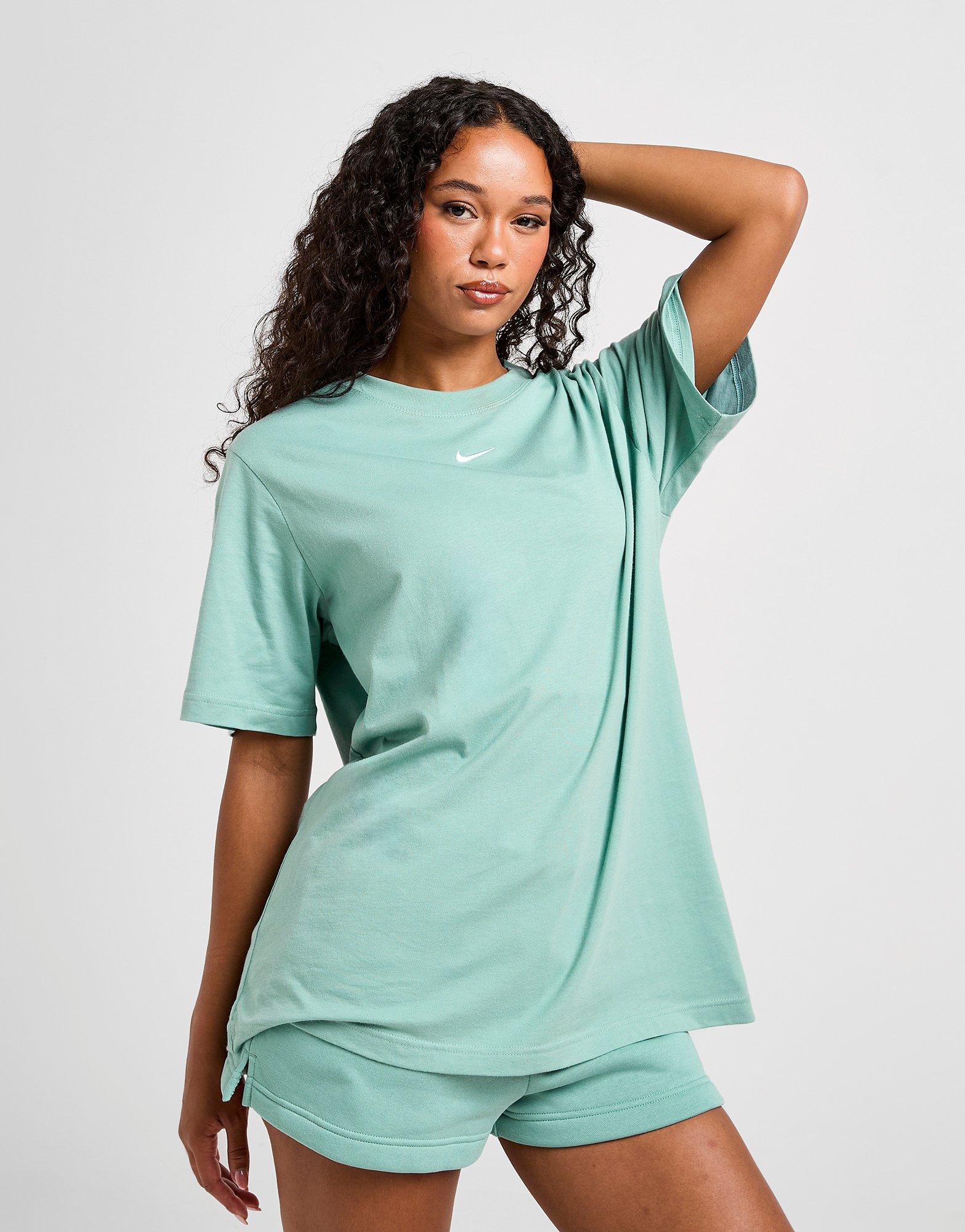 Sportswear Essential Oversized T-Shirt Women's