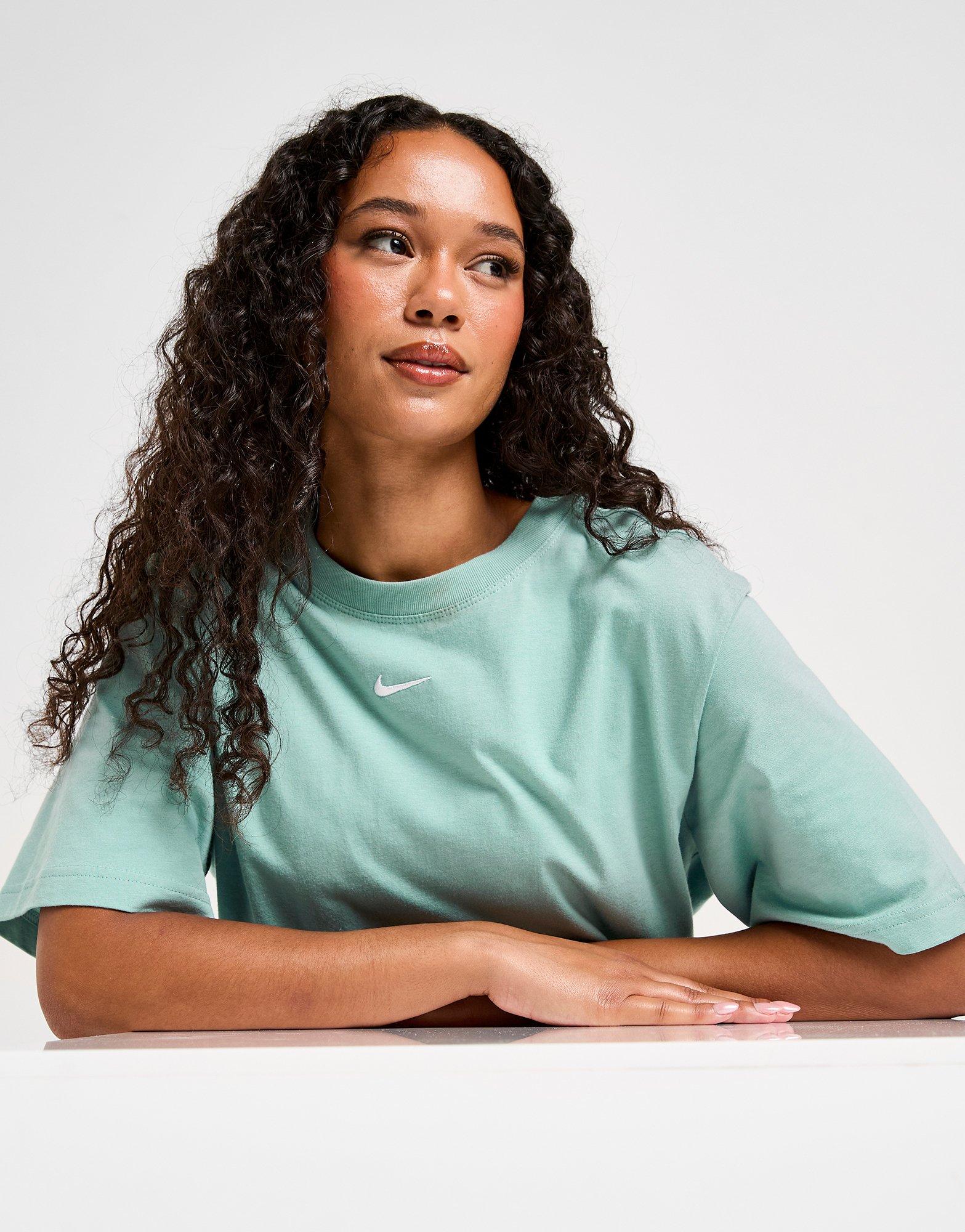 Sportswear Essential Oversized T-Shirt Women's