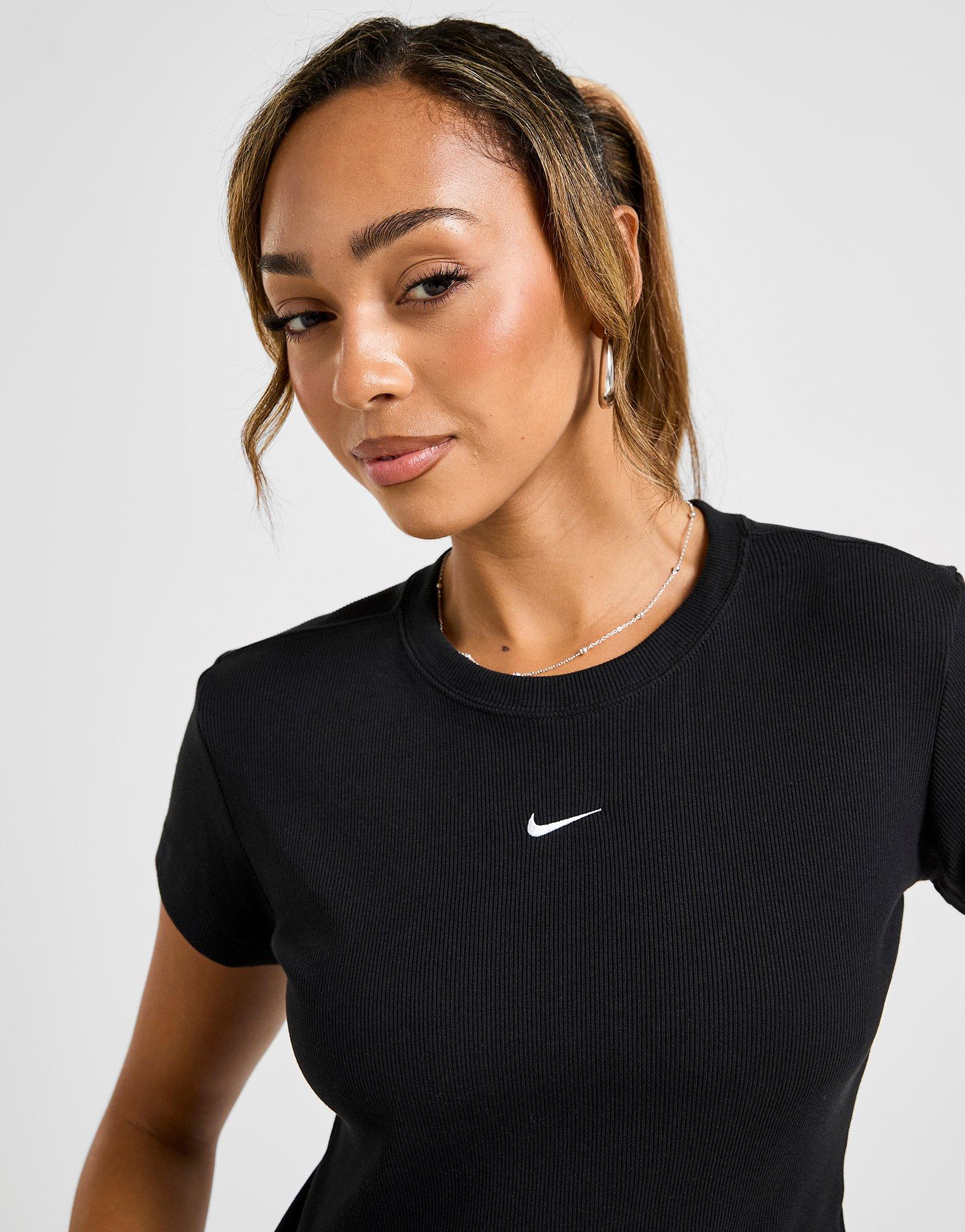 Ribbed Slim T-Shirt