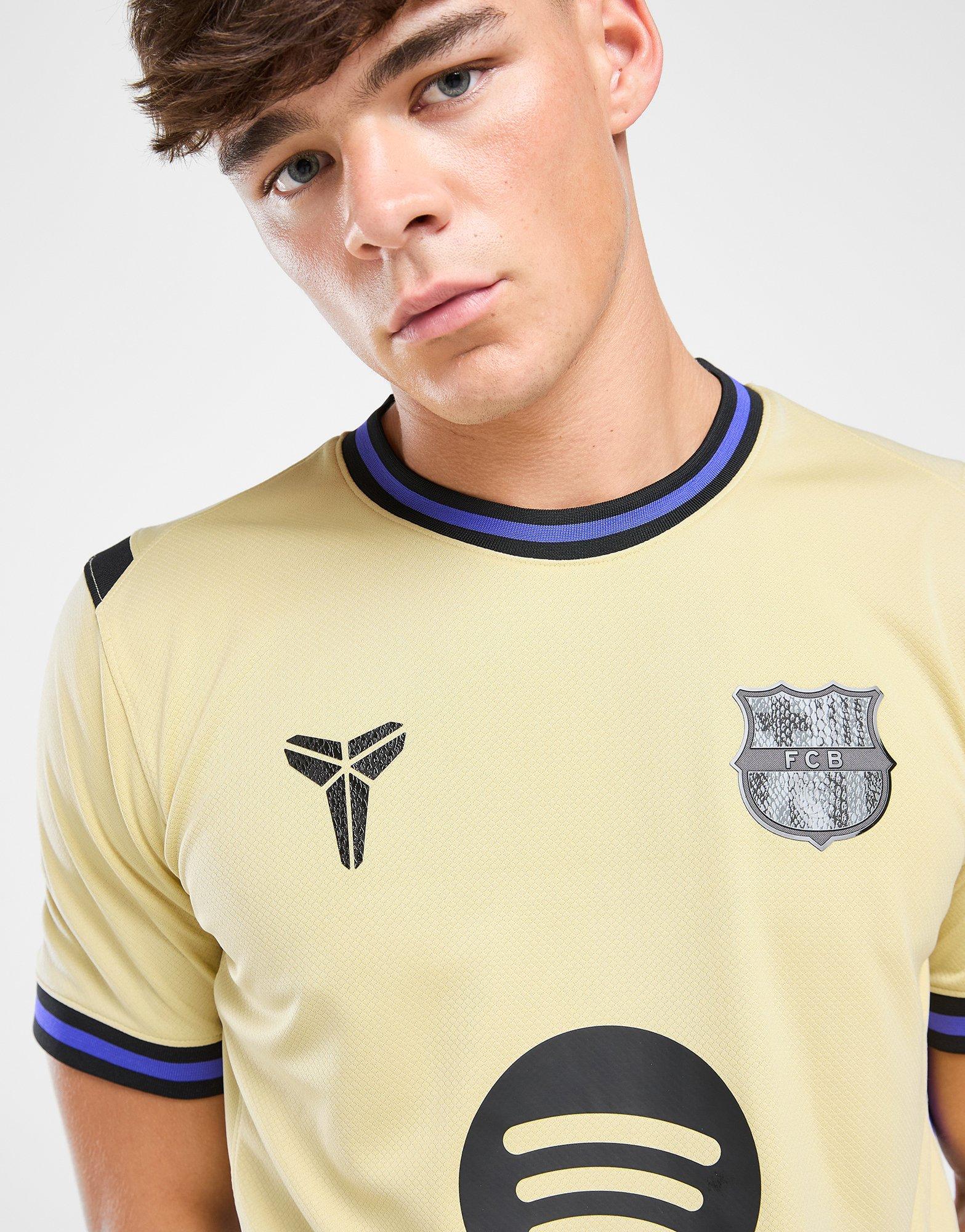 FC Barcelona 2025/26 Away Shirt