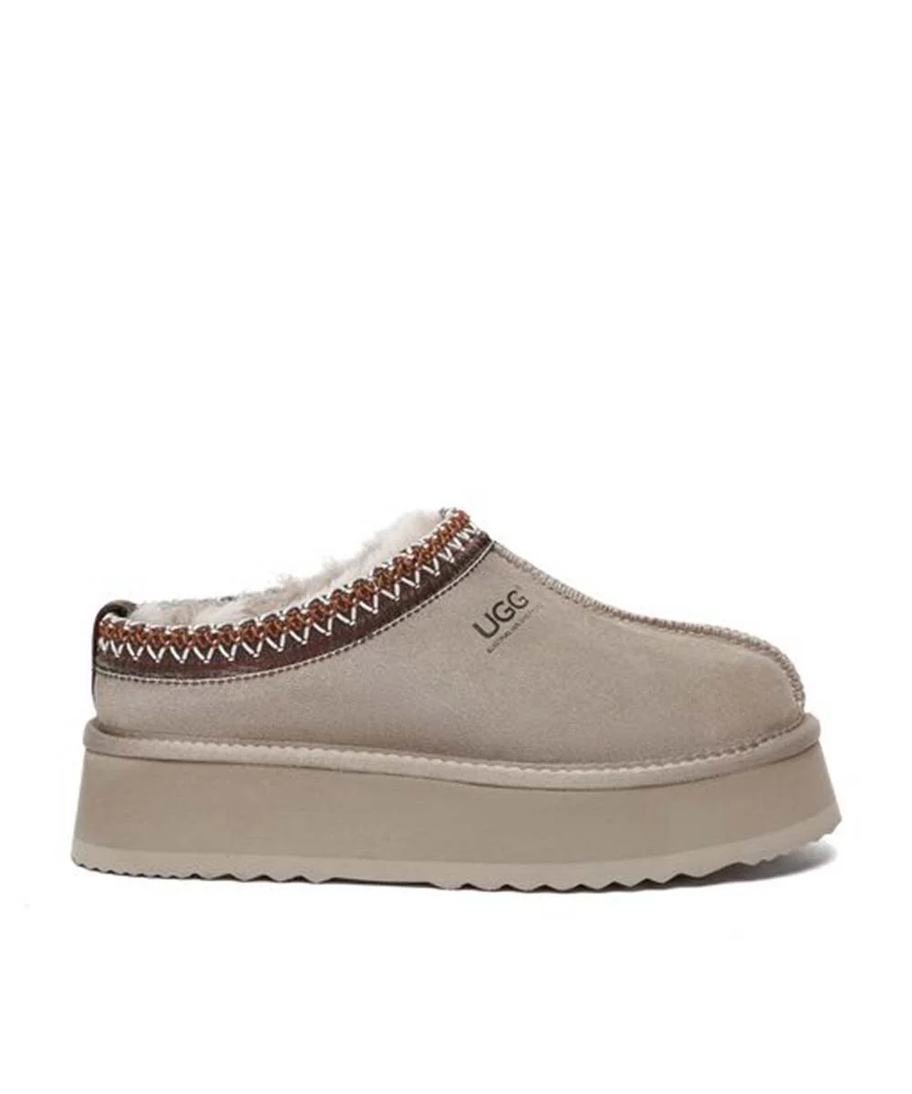 Women's   Tassy Platform Moccasin