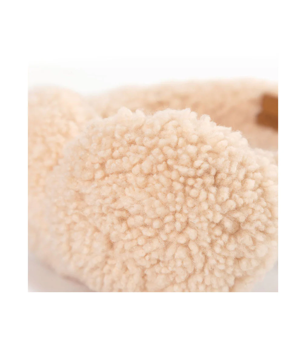 Fluffy   Earmuff