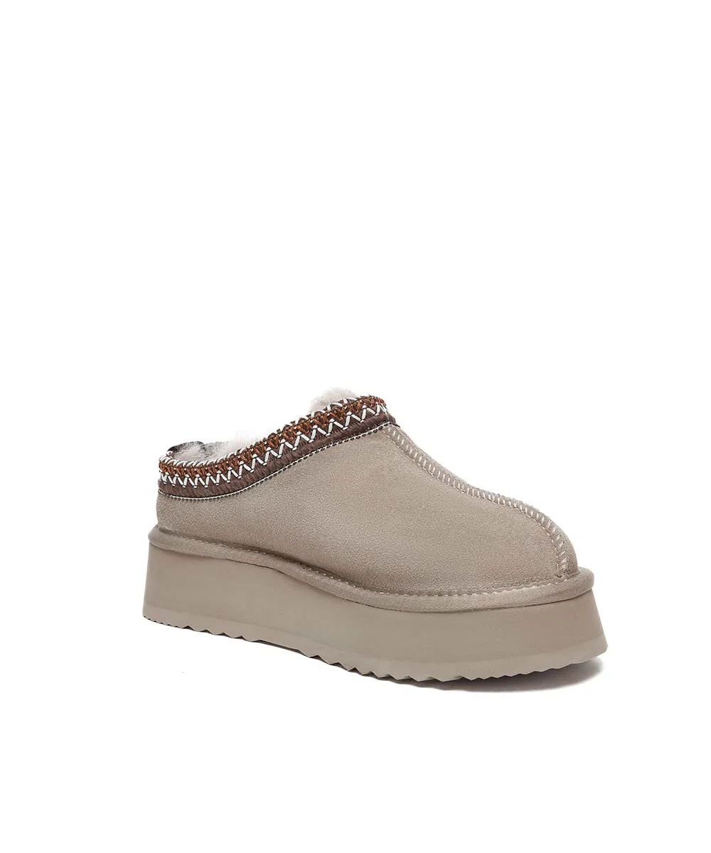 Women's   Tassy Platform Moccasin