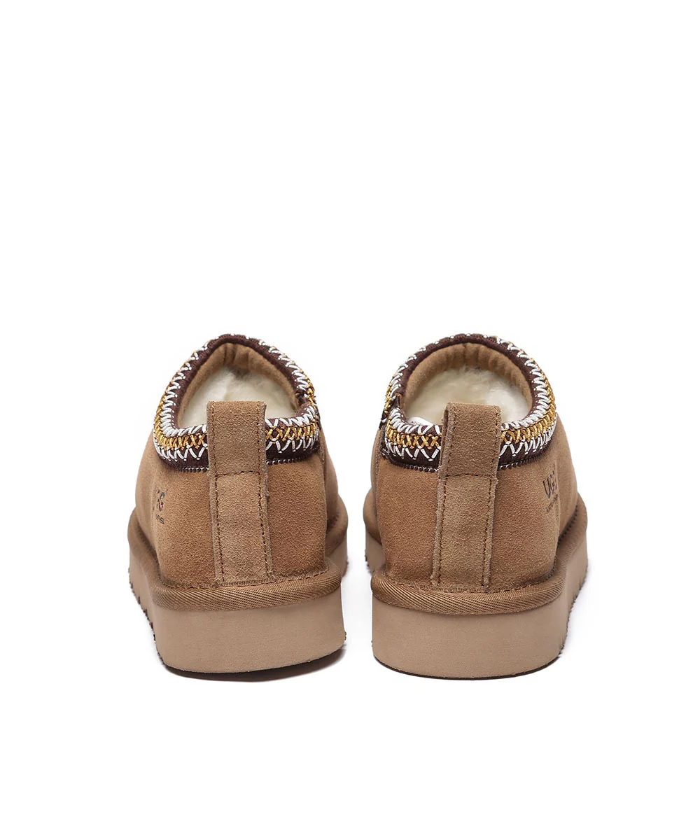 Women's   Tassy Moccasins