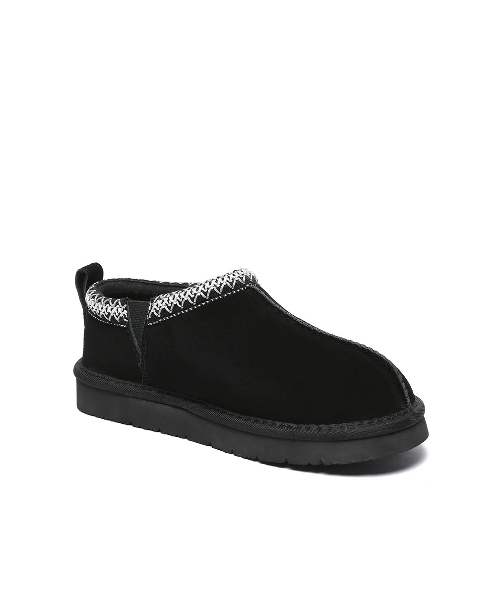 Women's   Tassy Moccasins