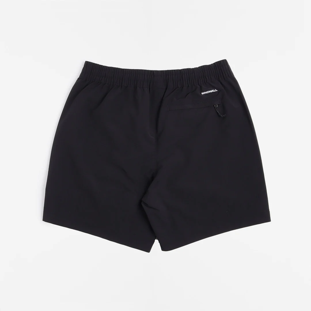 Easy Wind Shorts