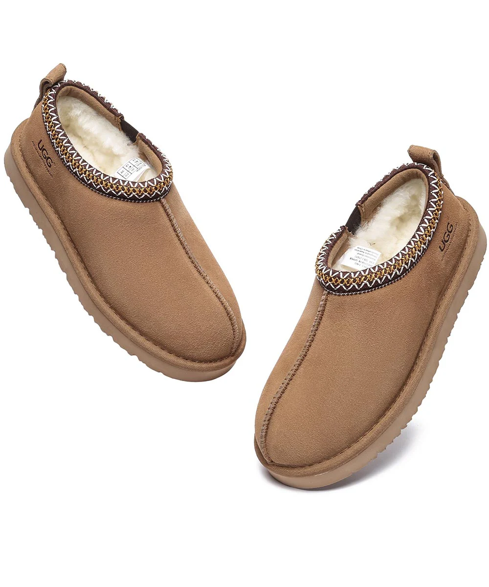Women's   Tassy Moccasins