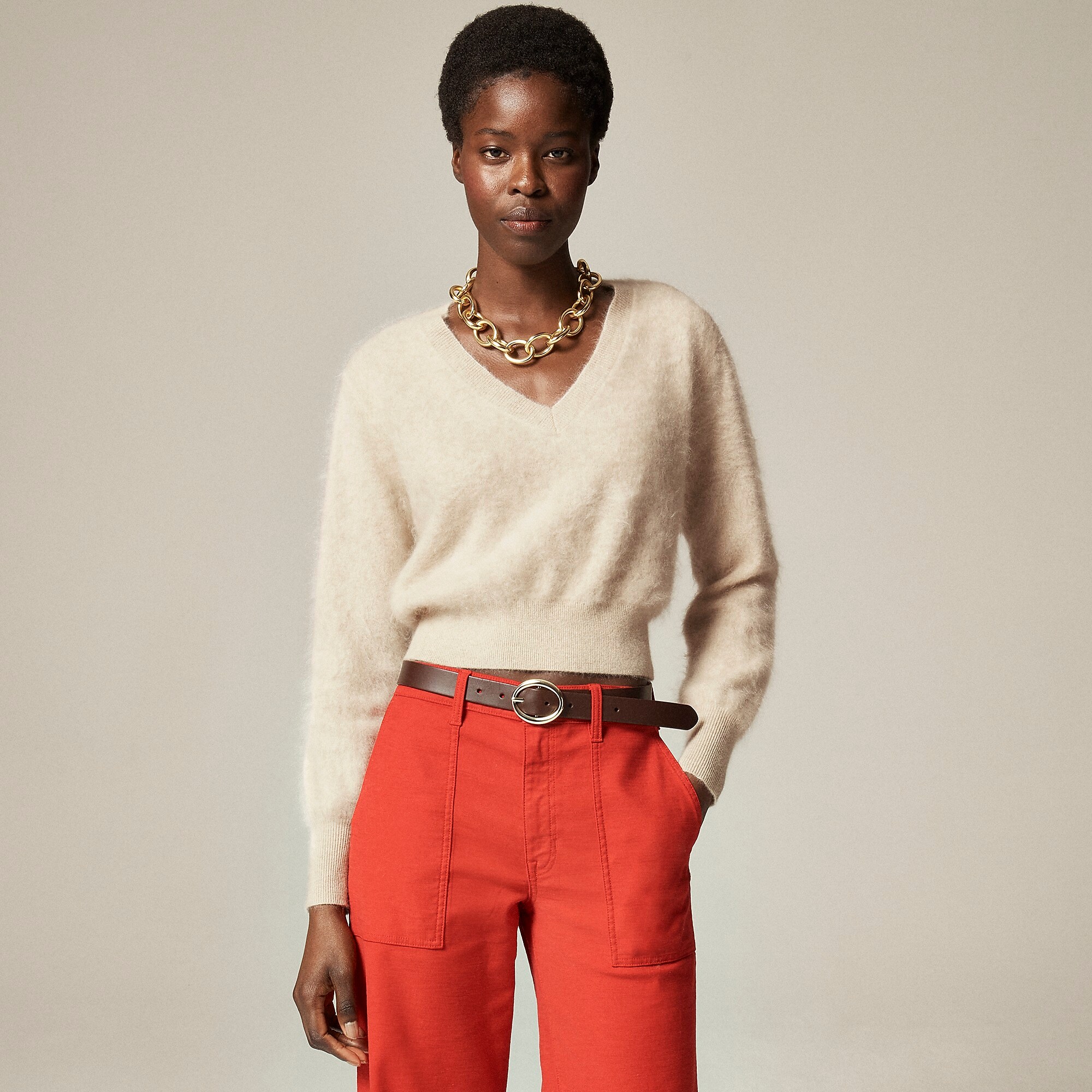 Brushed cashmere cropped V-neck sweater-Hthr Linen